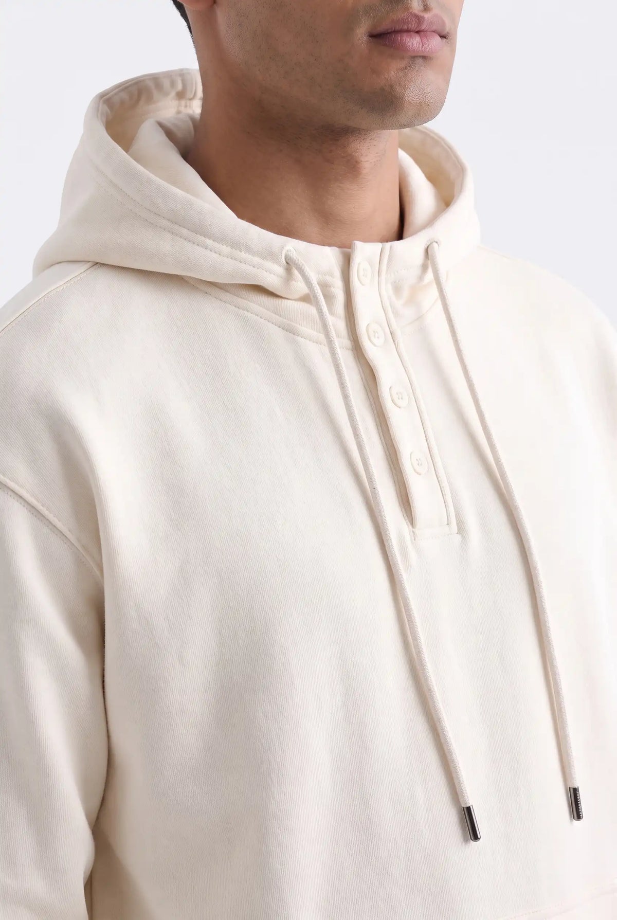 PLACKET OFF WITHE HOODIE