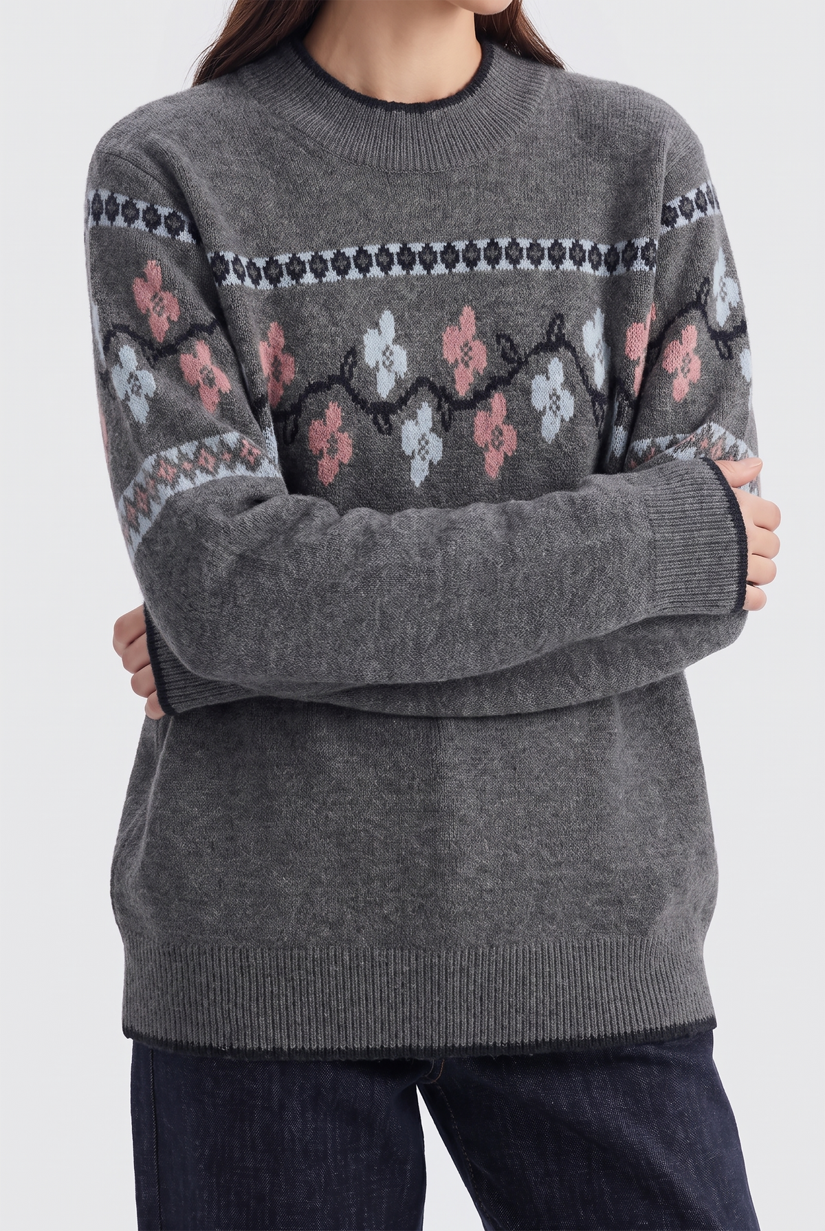 GRAY SWEATER Reality