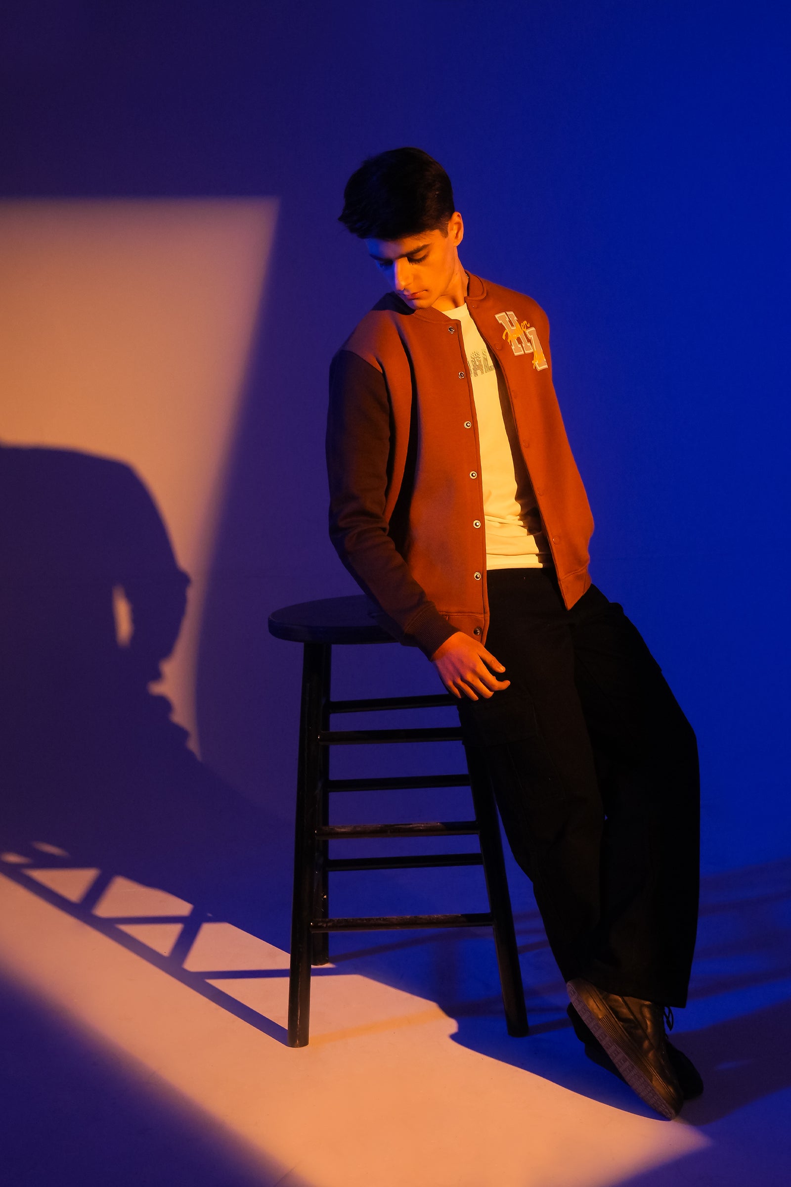 MEN BROWN JACKET Reality