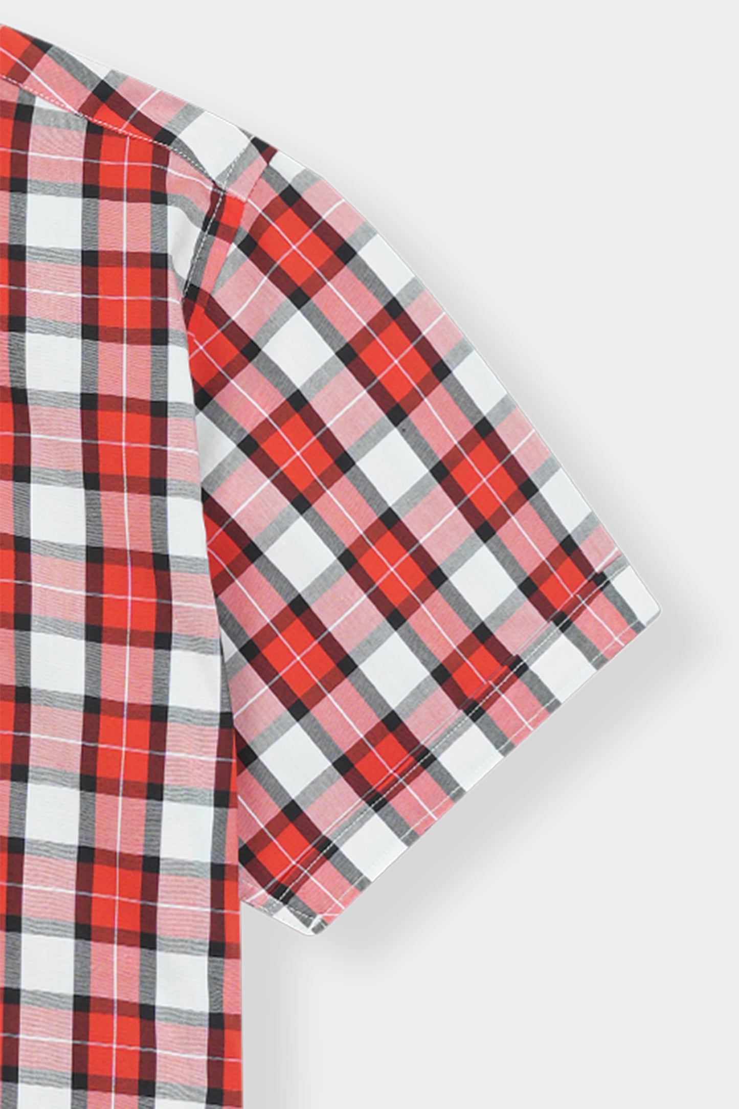 Men's Red and White Checkered Short Sleeve Button-Down Shirt Reality