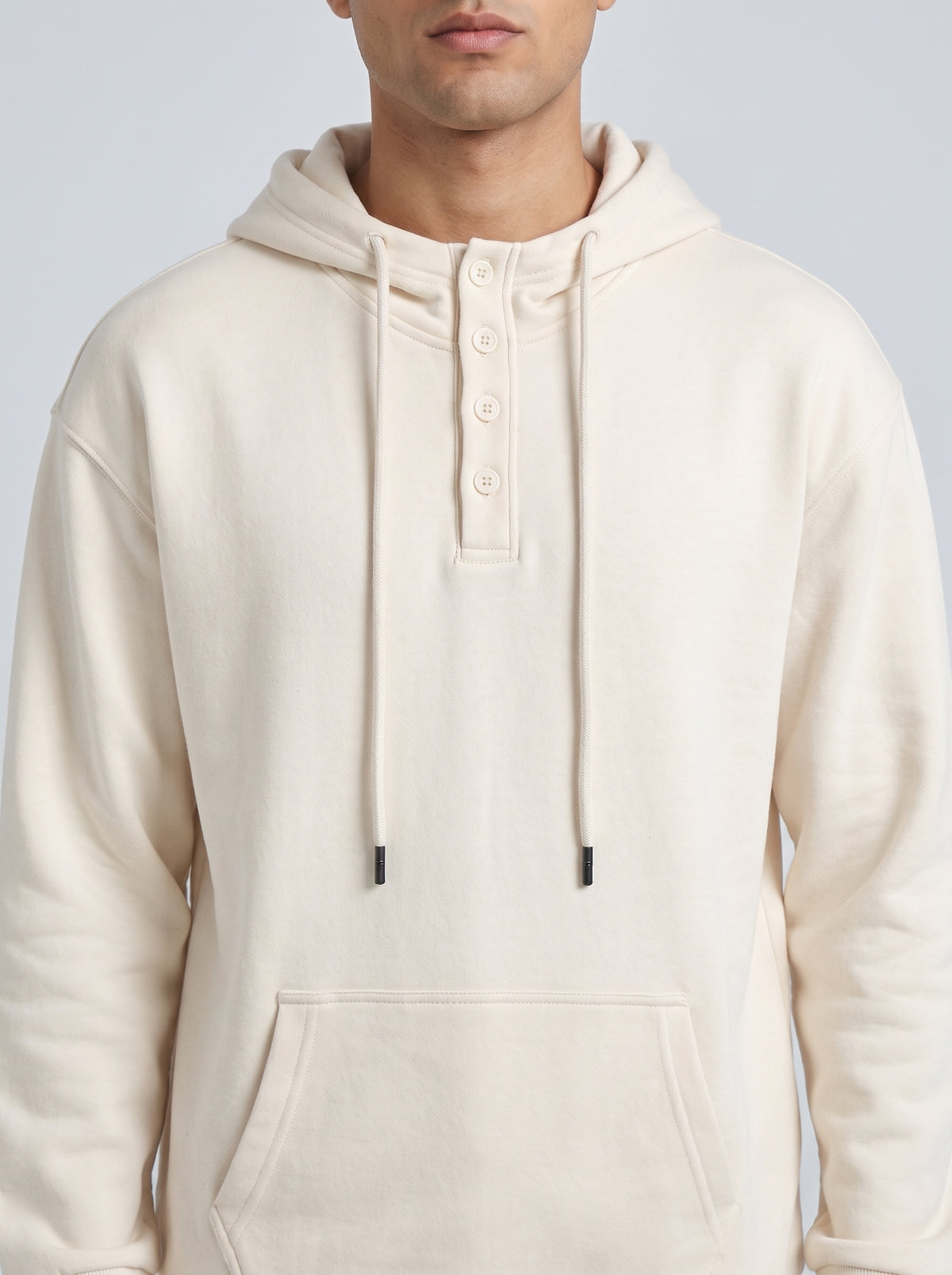 PLACKET OFF WITHE HOODIE Reality