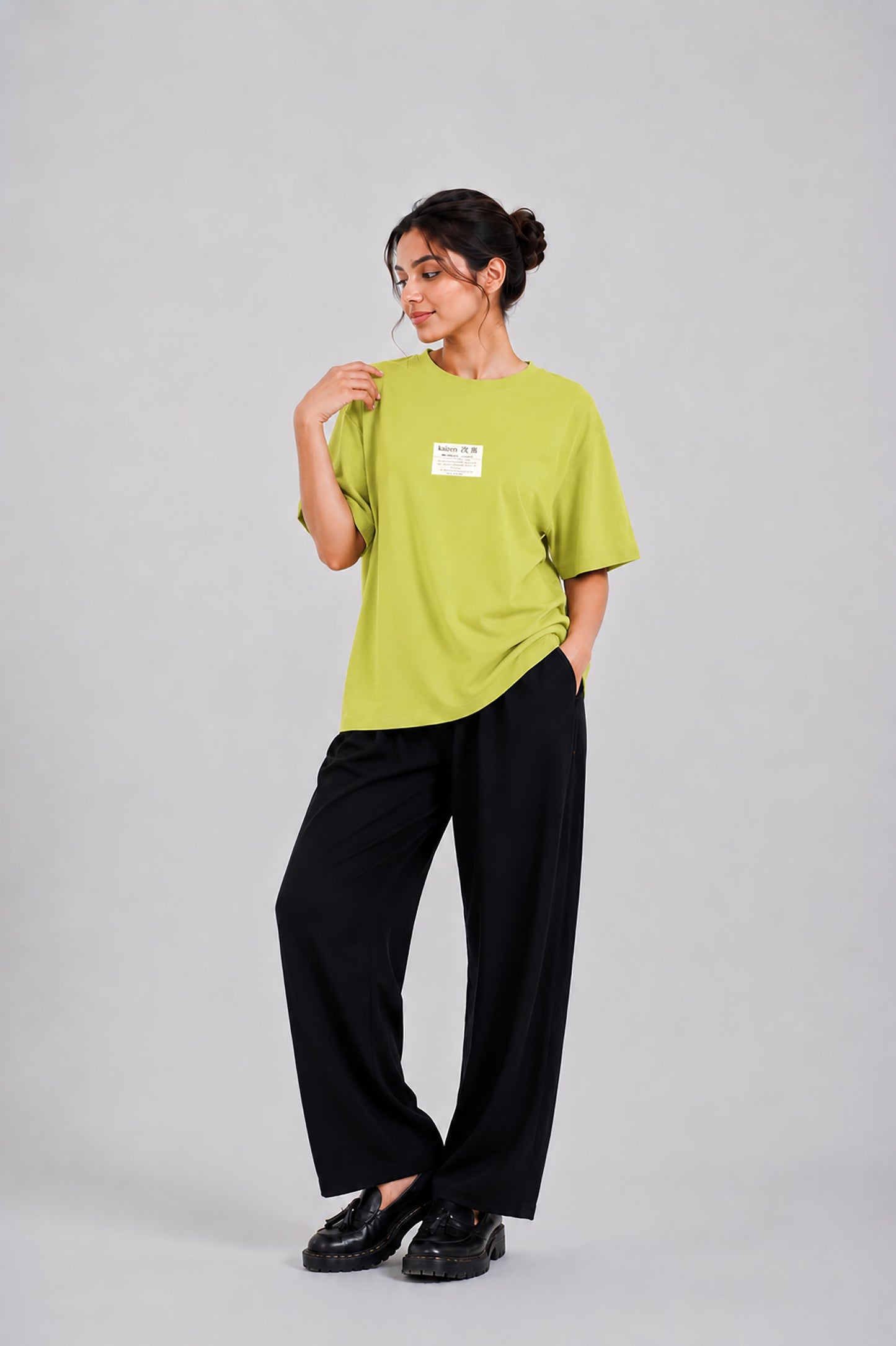 KAI-ZEN GRAPHIC PARROT TEE