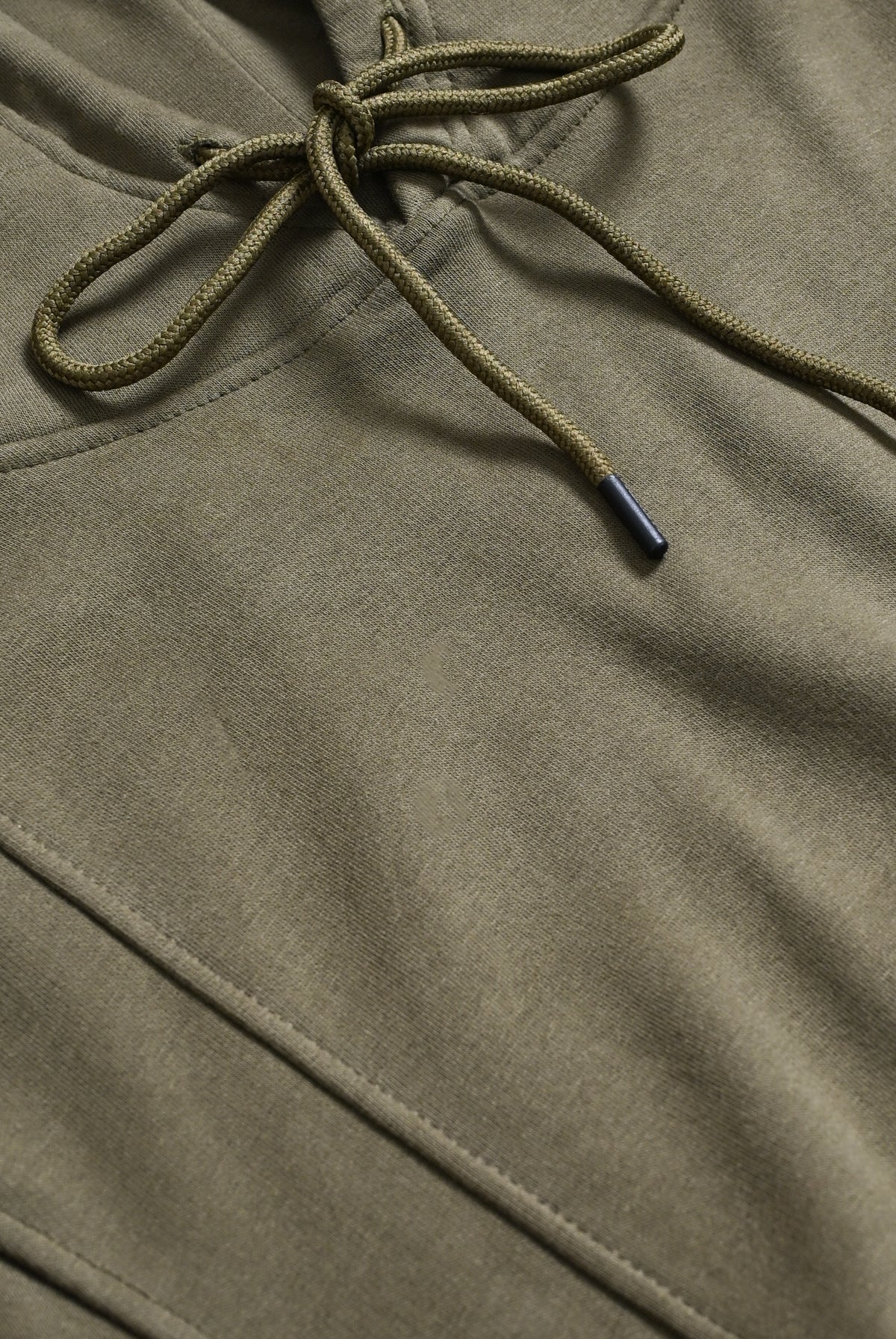 MEN PANNEL OLIVE HOODIE REALITY