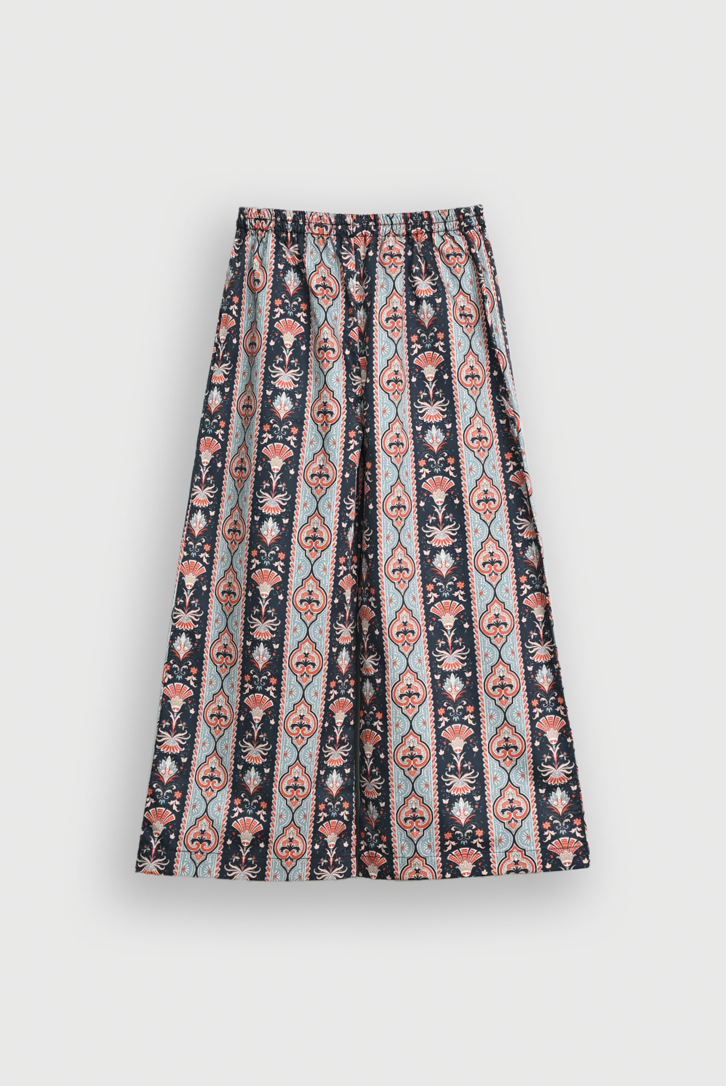 NAVY ETHNIC POP CO-ORD SET Reality