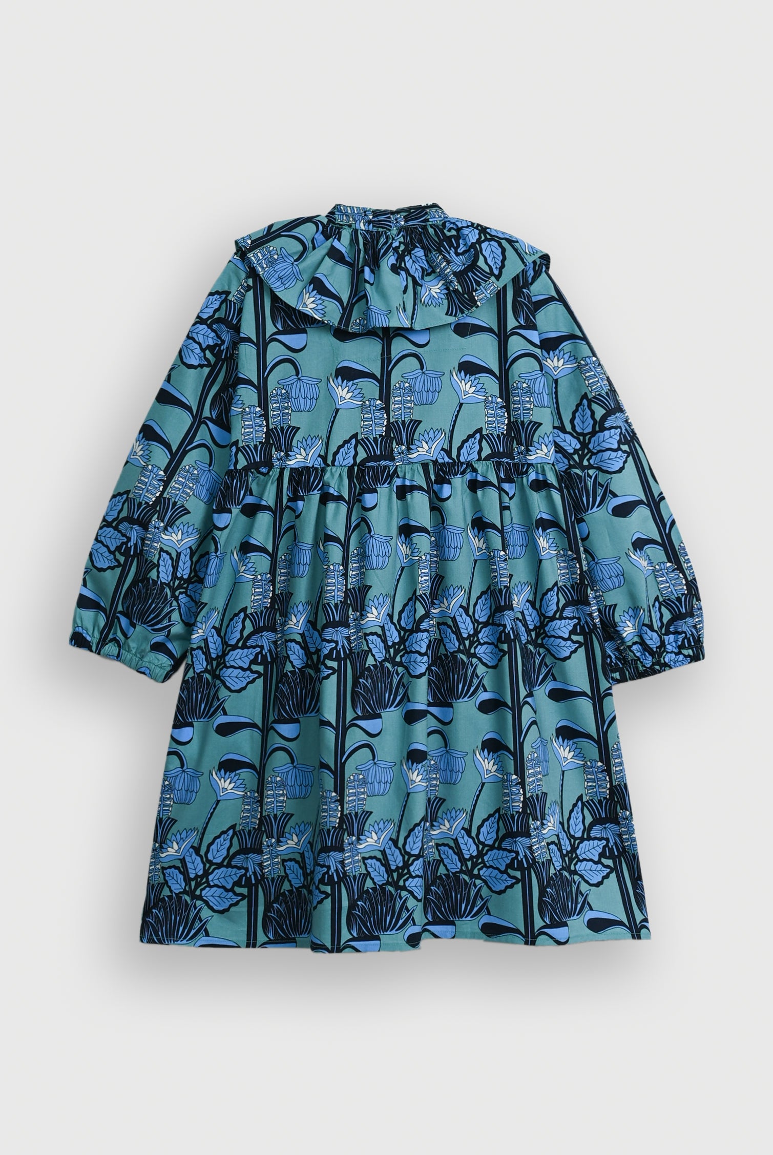 ROYAL BLUE CANDY GARDEN Reality