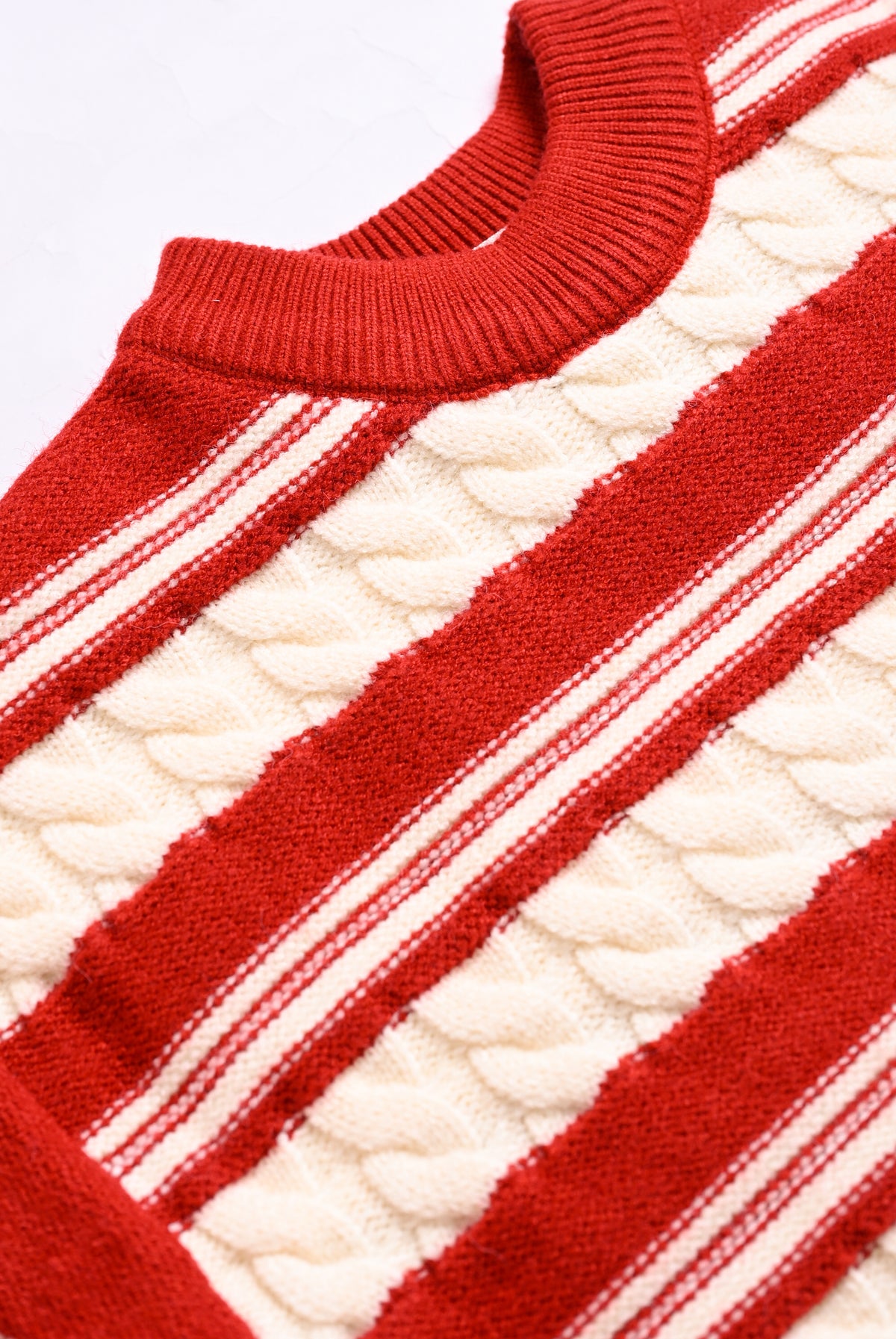 RED SWEATER