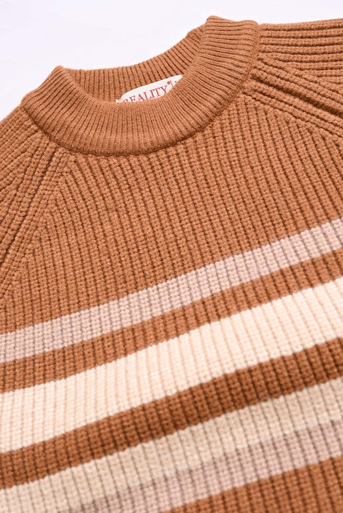 CAMEL SWEATER