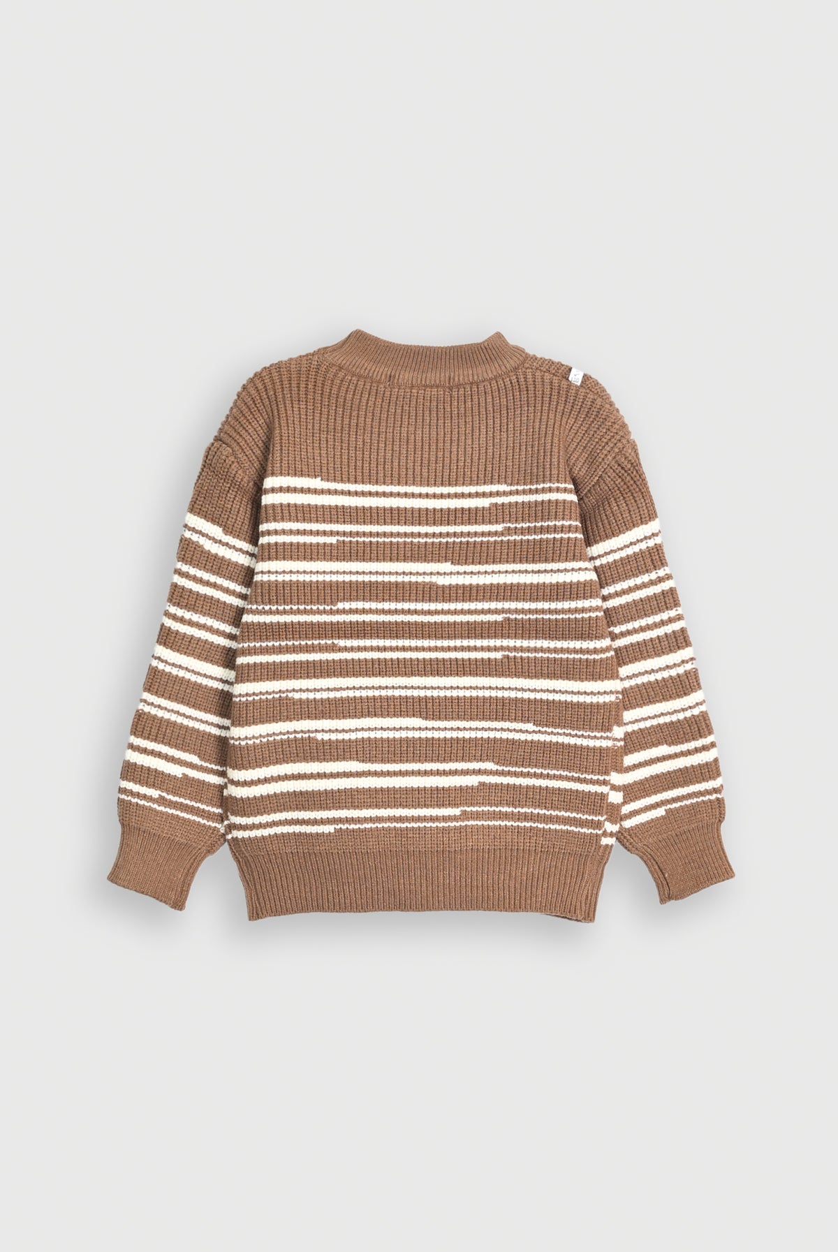 BROWN SWEATER