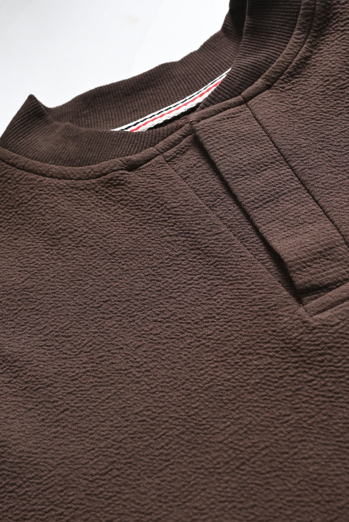 TEXTURED CHOCLATE SWEATSHIRT