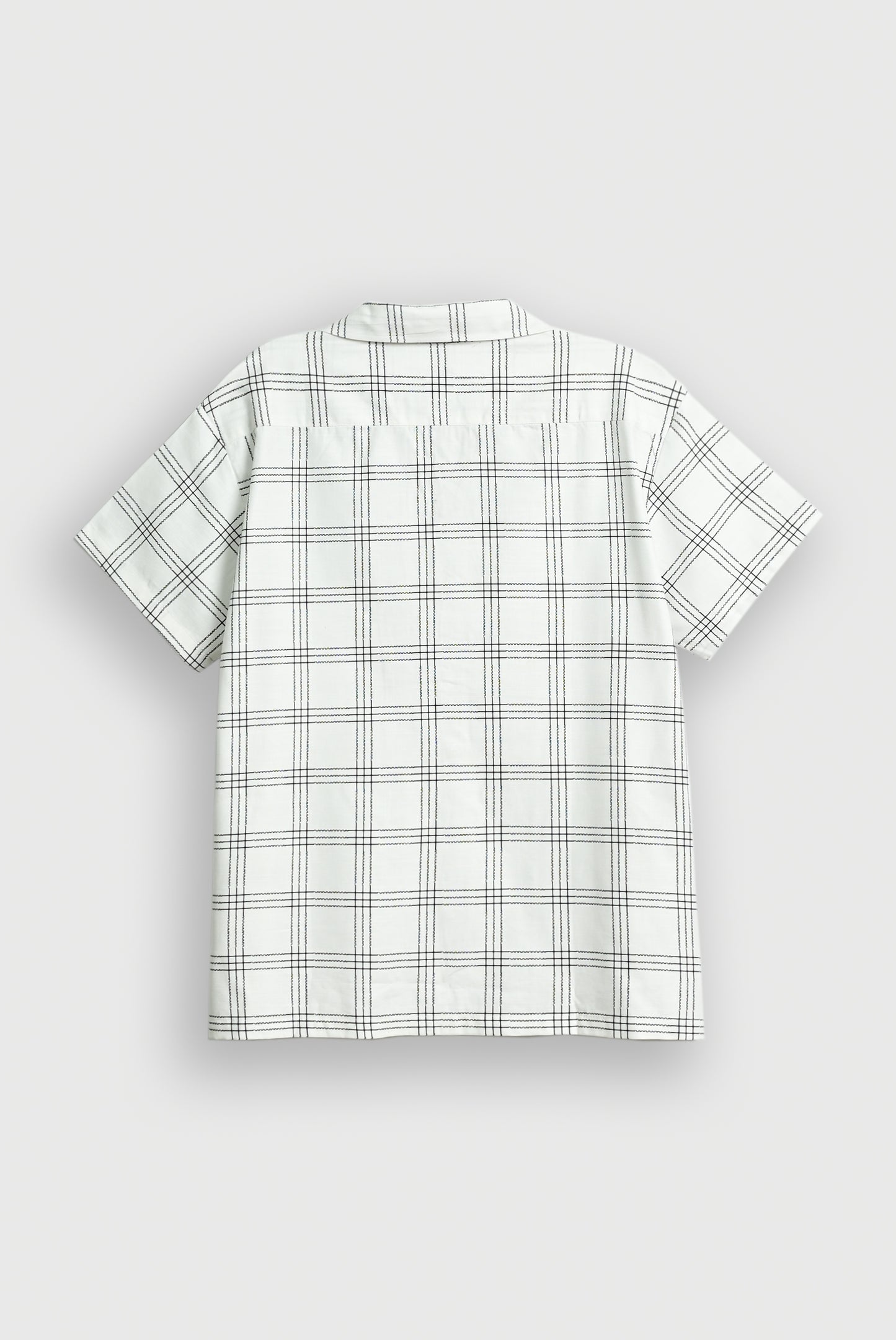 WHITE CASUAL SHIRT Reality