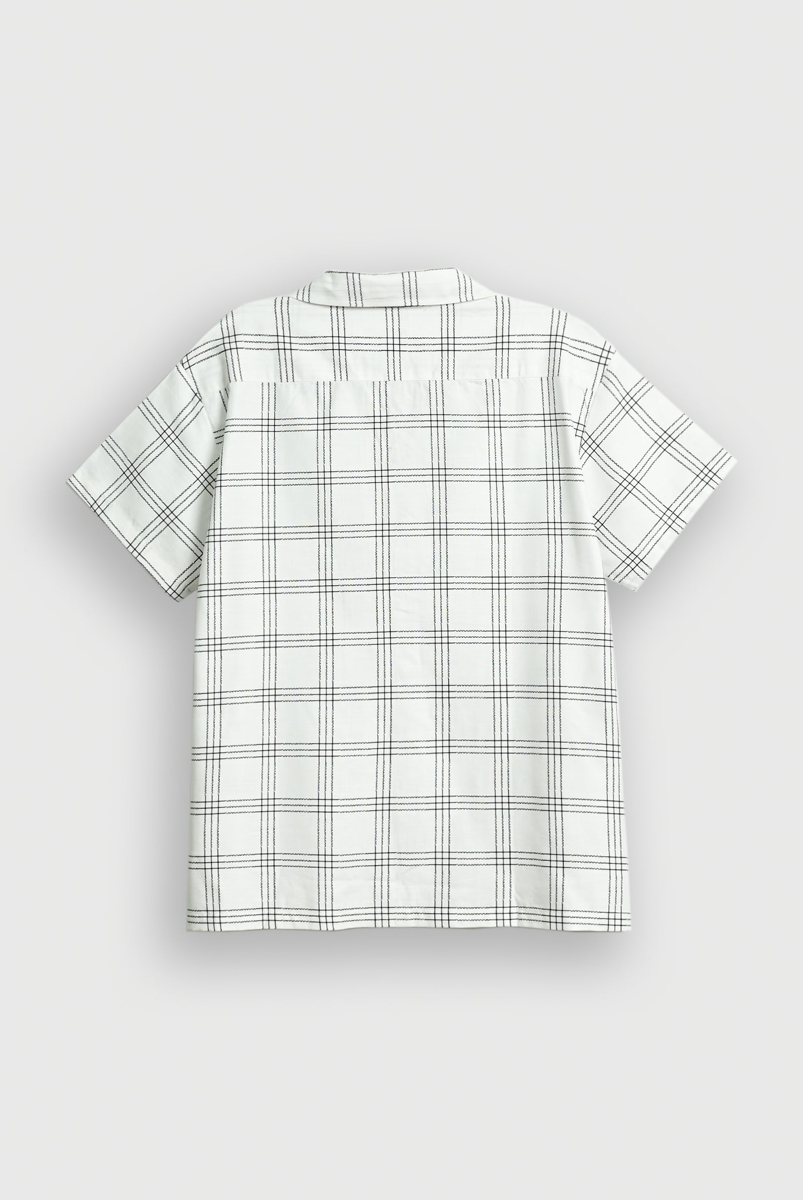 MEN WHITE CASUAL SHIRT Reality