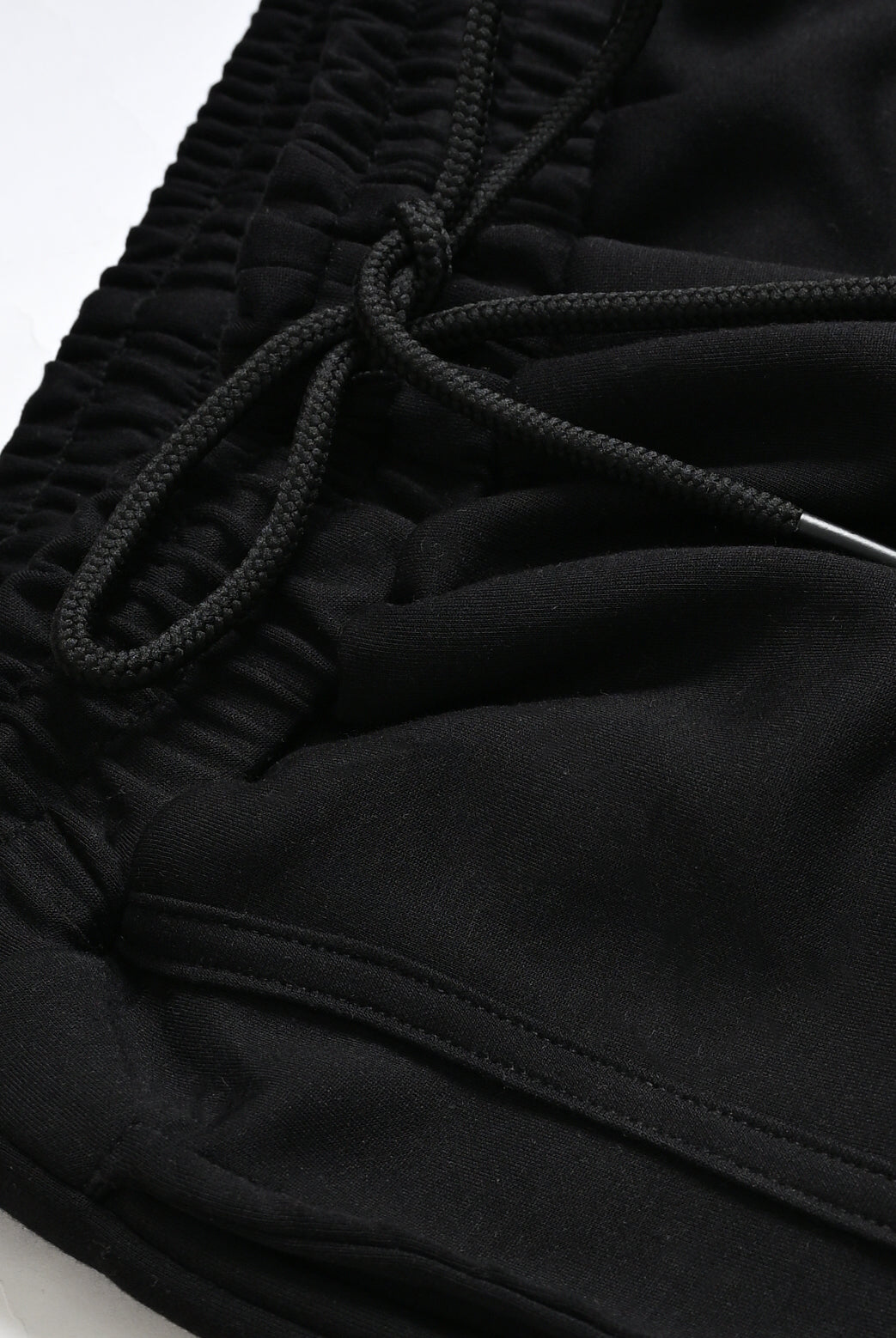 INTERLOCK TAPERED BLACK TROUSER