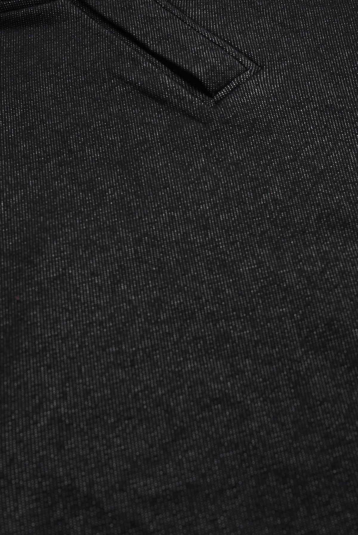 HALF ZIP BLACK MOCK NECK