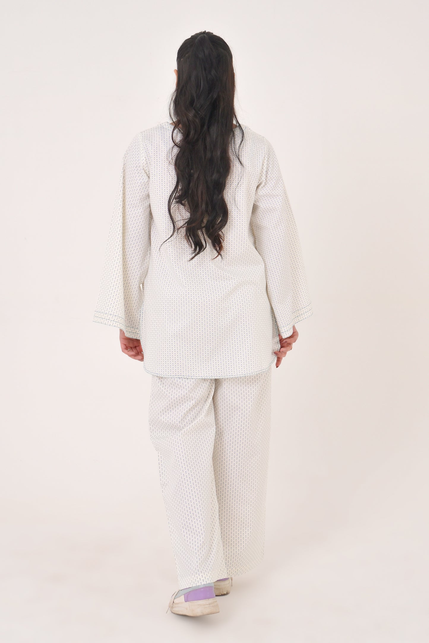 WHITE DREAMY DAZE CO-ORD SET Reality