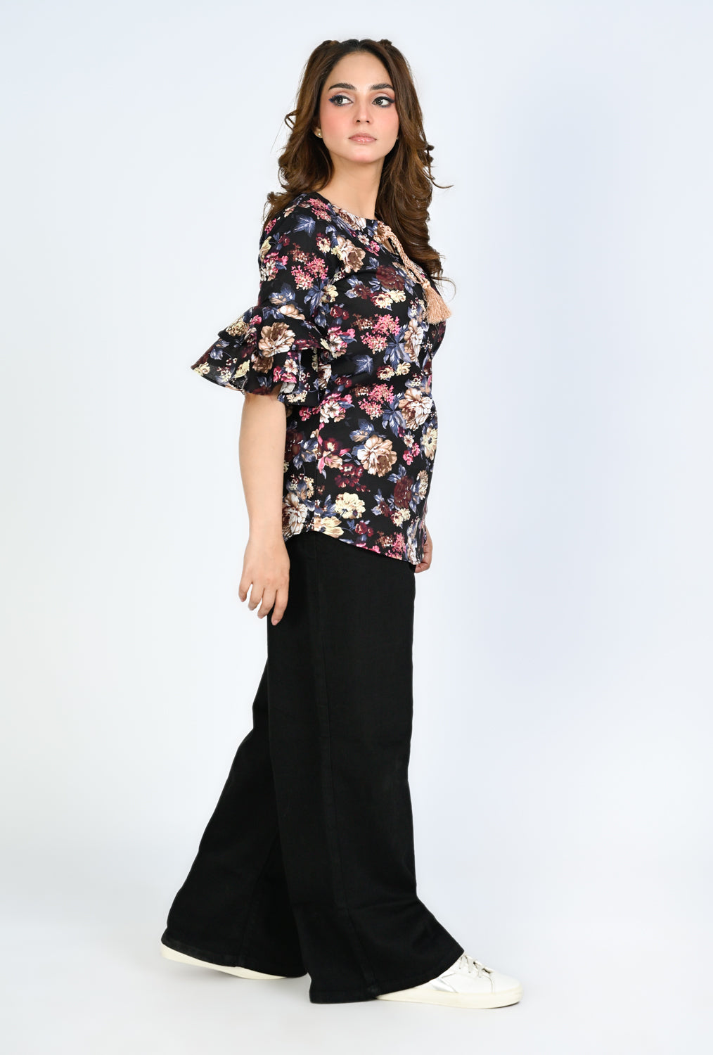 MIDNIGHT ROSES BLACK TOP REALITY