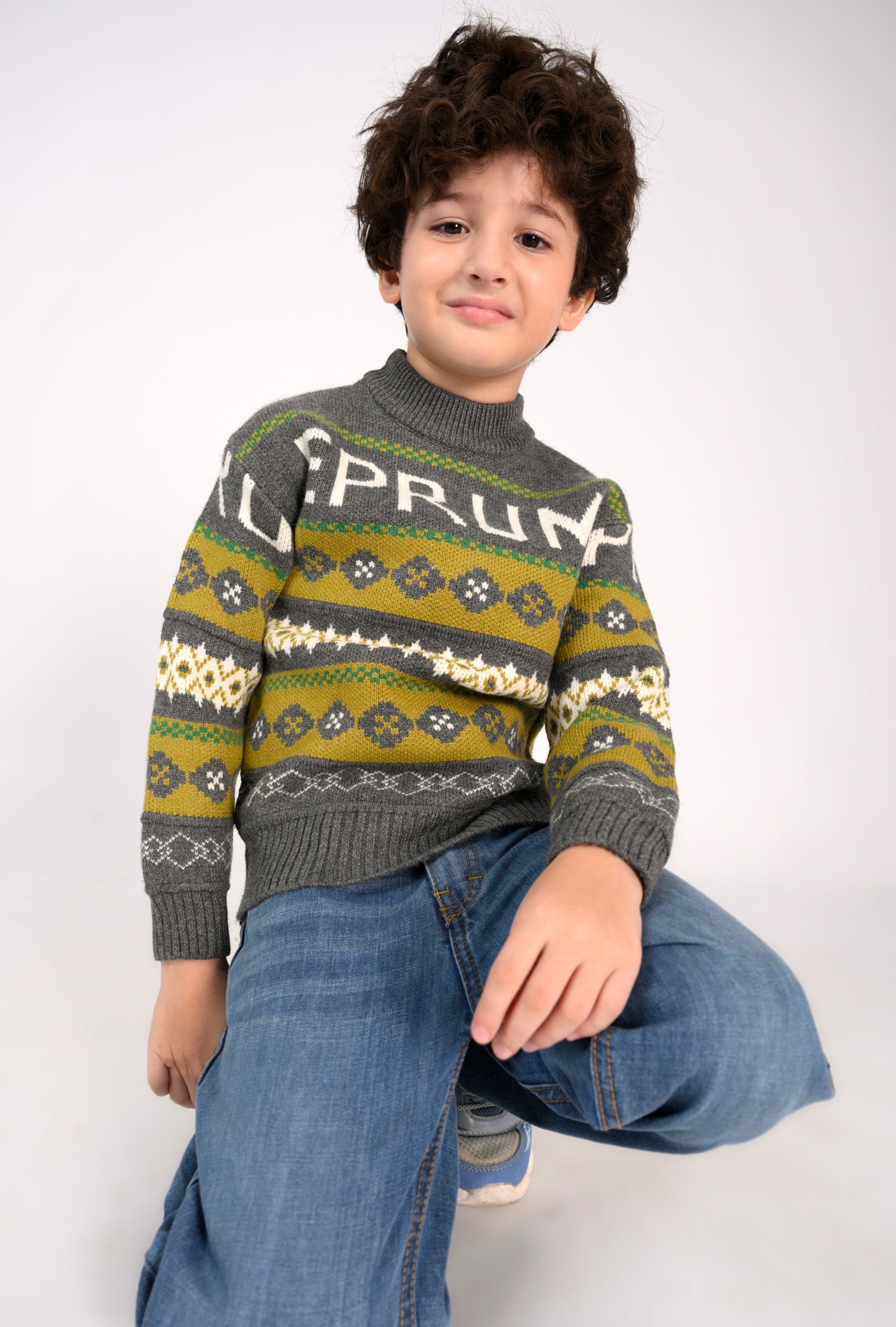 Cozy Confidence: Winter Vibes in Style Reality