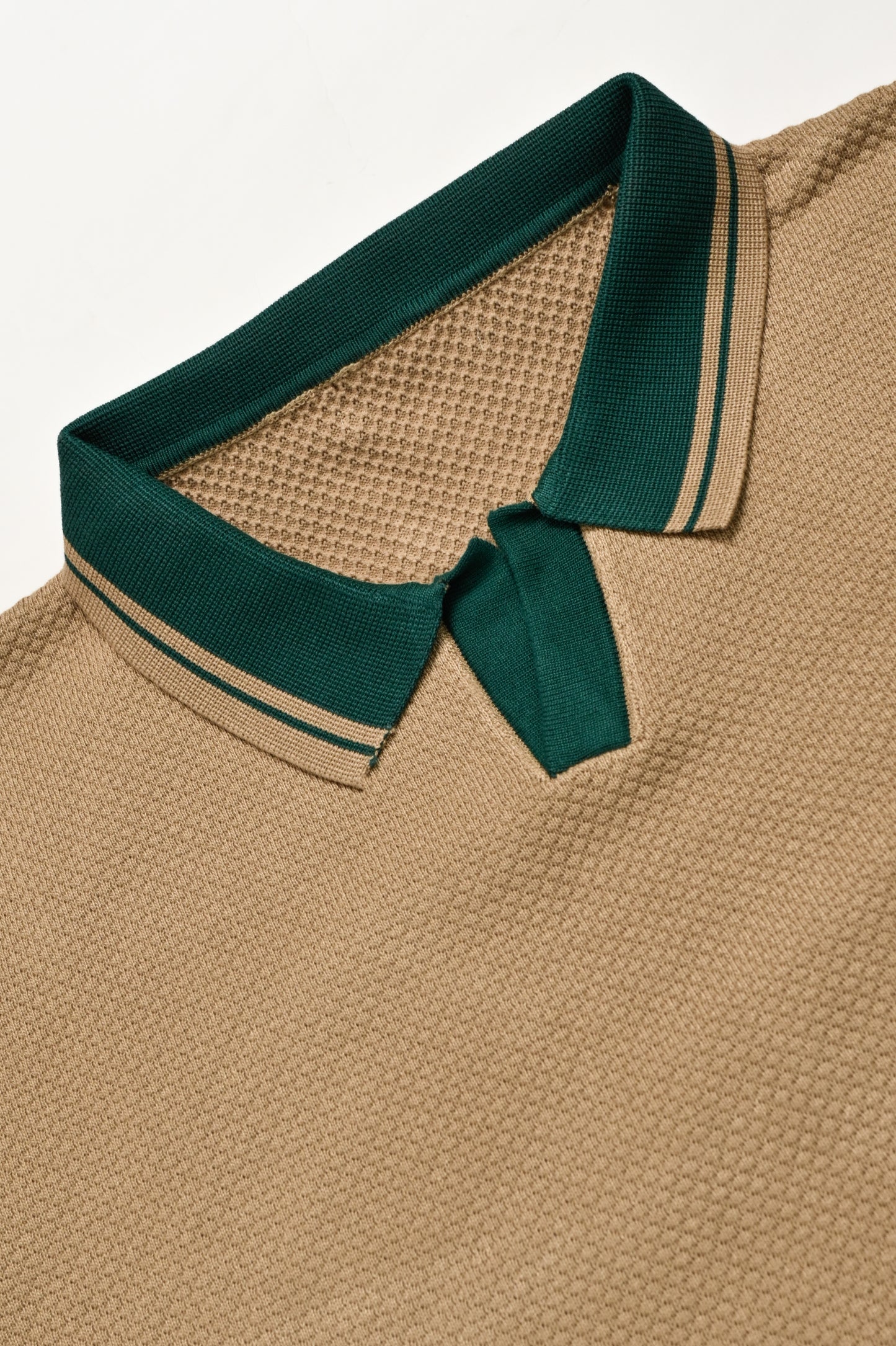 PREMIUM KNITTED KHAKI POLO Reality