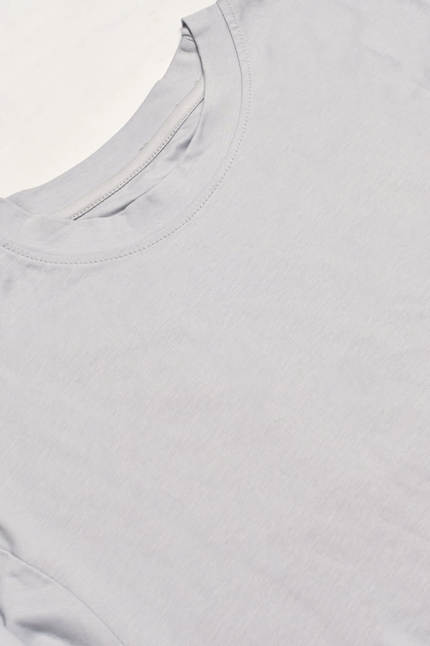 DOWN SHOULDER LIGHT GRAY T-SHIRT Reality