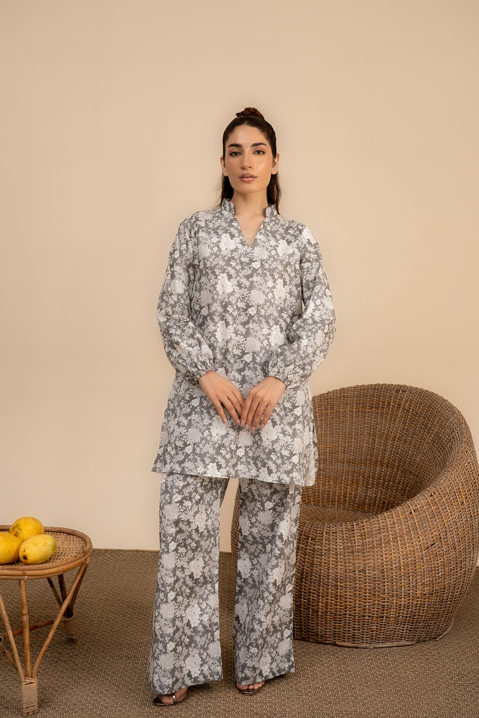 GRAY FLORAL FROCK Reality