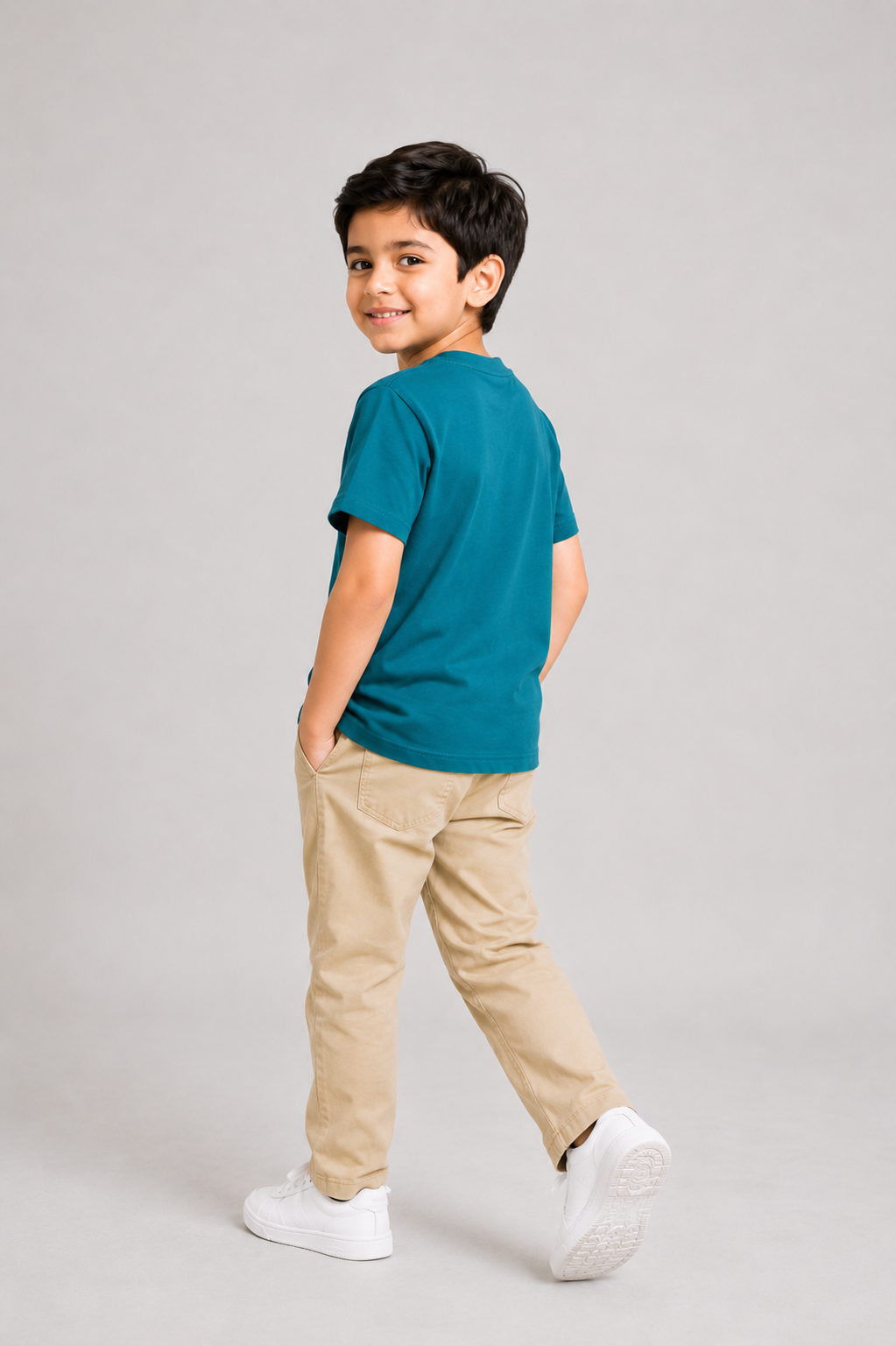 Boys BOTTLE GREEN T-SHIRT Reality