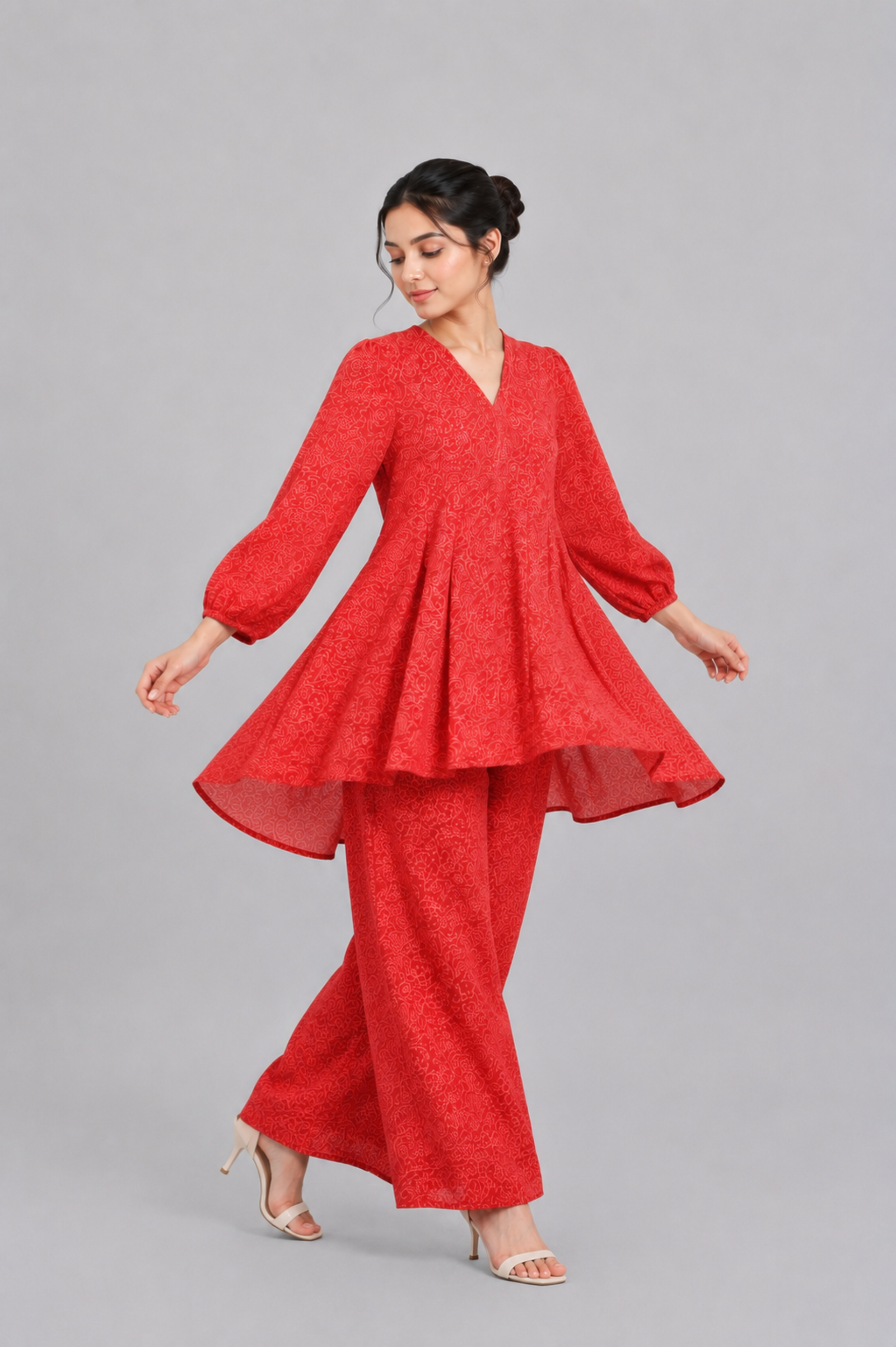 FLORAL PRINTED RED SUIT Reality