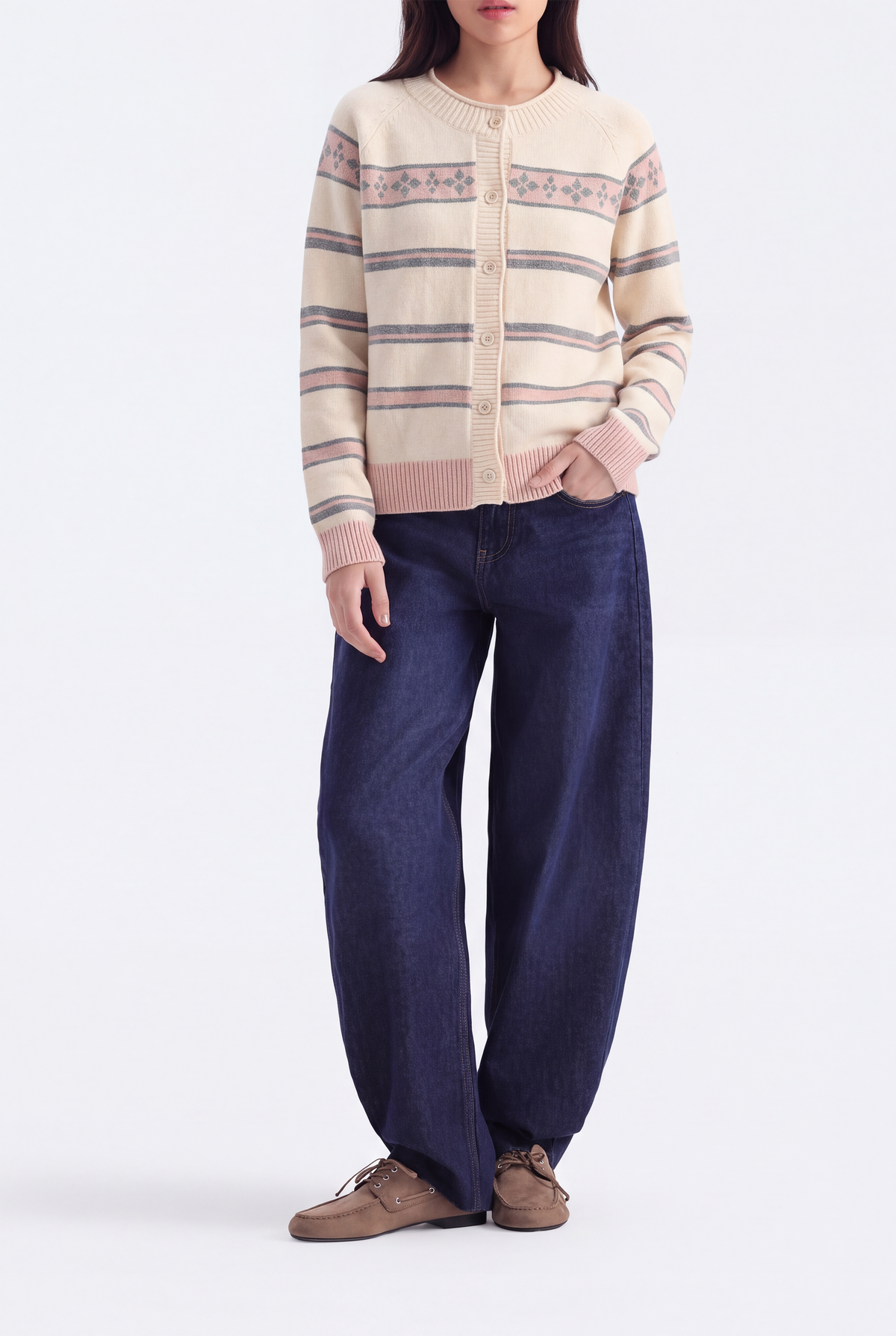 CREAM SWEATER Reality