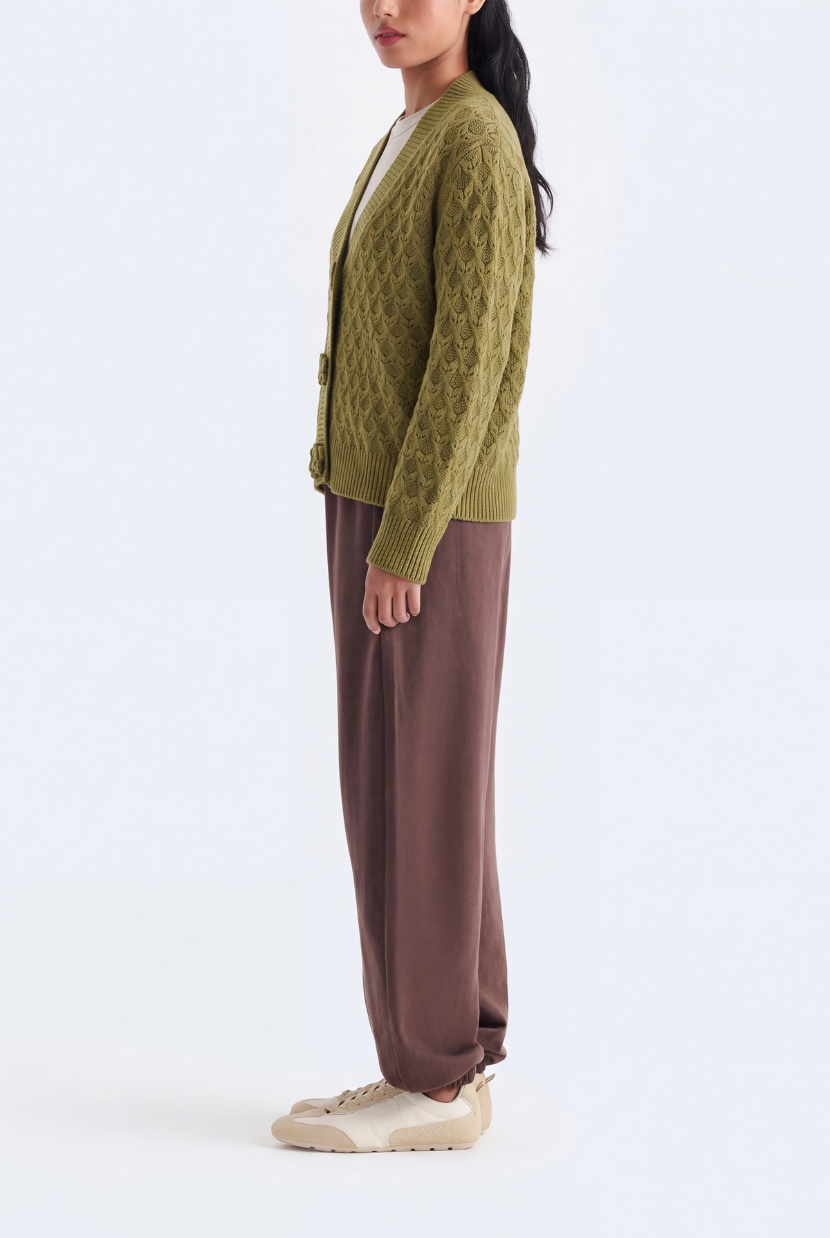 GREEN SWEATER Reality