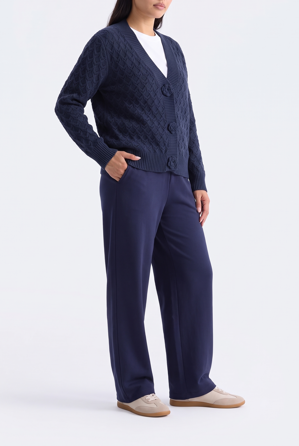 BLUE SWEATER Reality