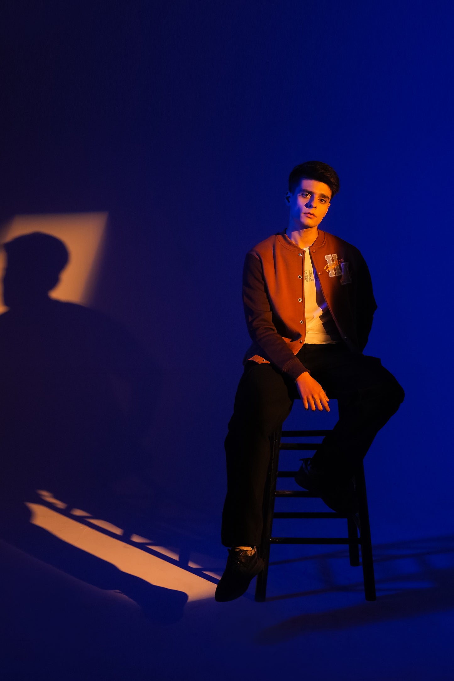 MEN BROWN JACKET Reality