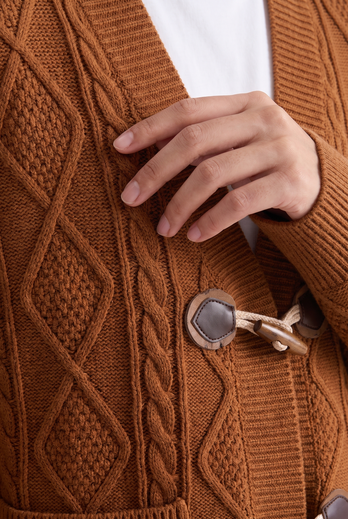 CAMEL SWEATER Reality