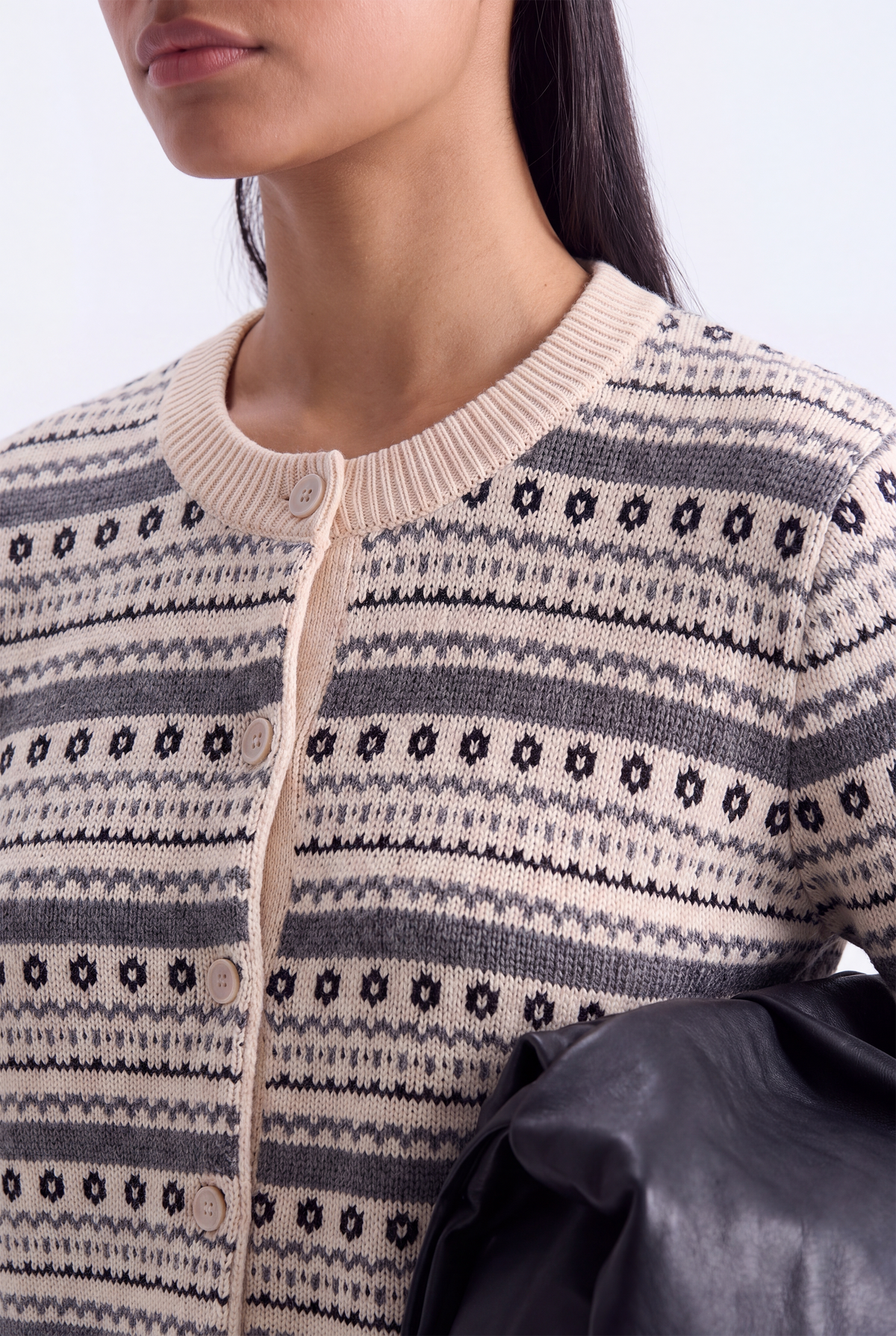 CREAM SWEATER Reality