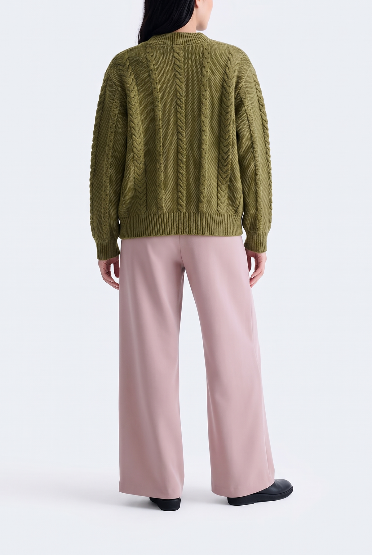 GREEN SWEATER Reality
