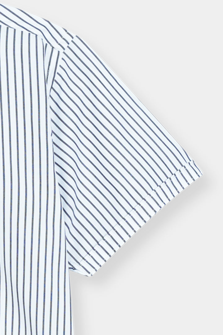 Blue and White Striped Short Sleeve Button-Down Shirt Reality