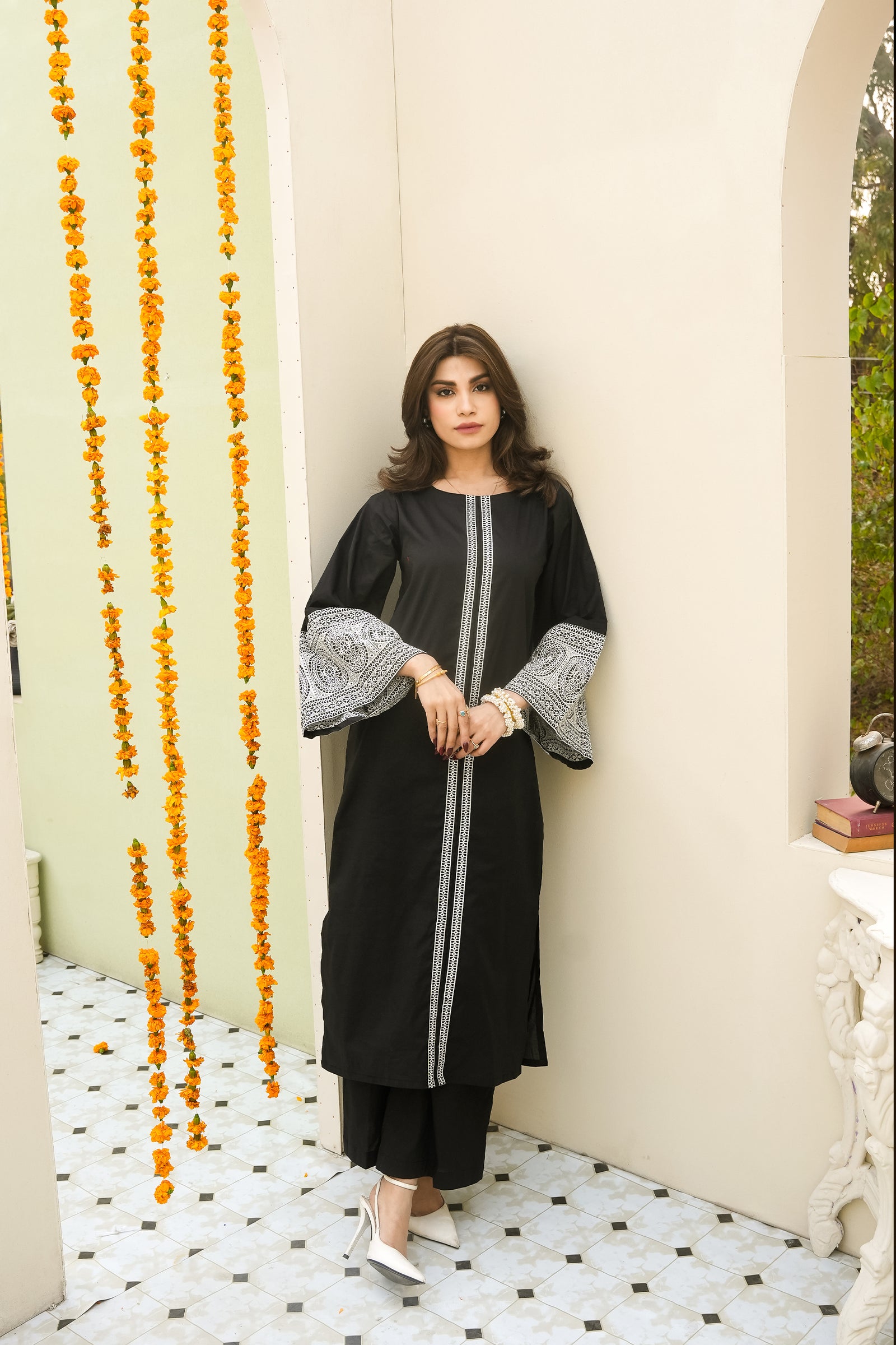 2 PIECE LAYLA SUIT Reality