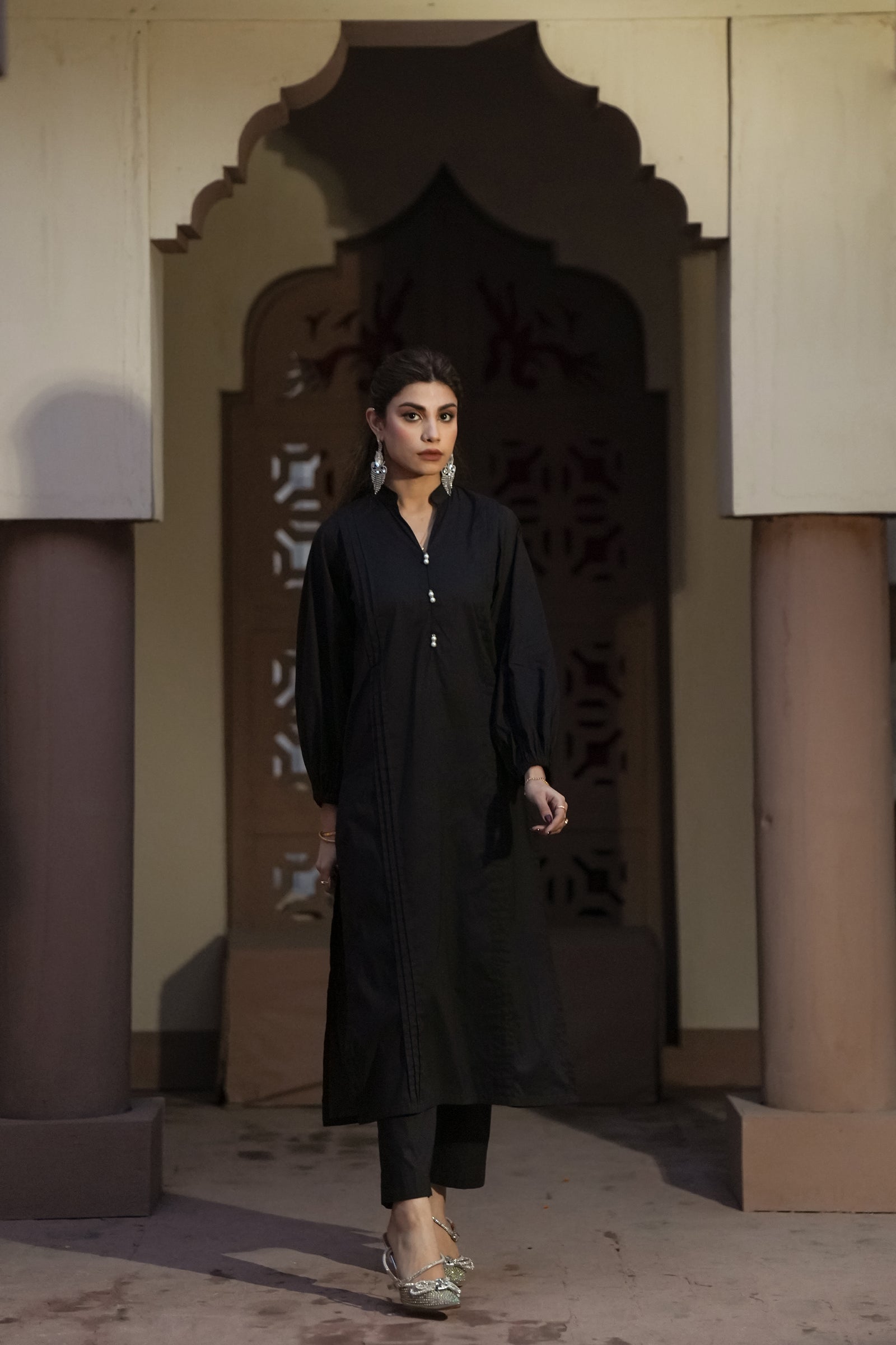 Ladies Black 2 PIECE SUIT Reality