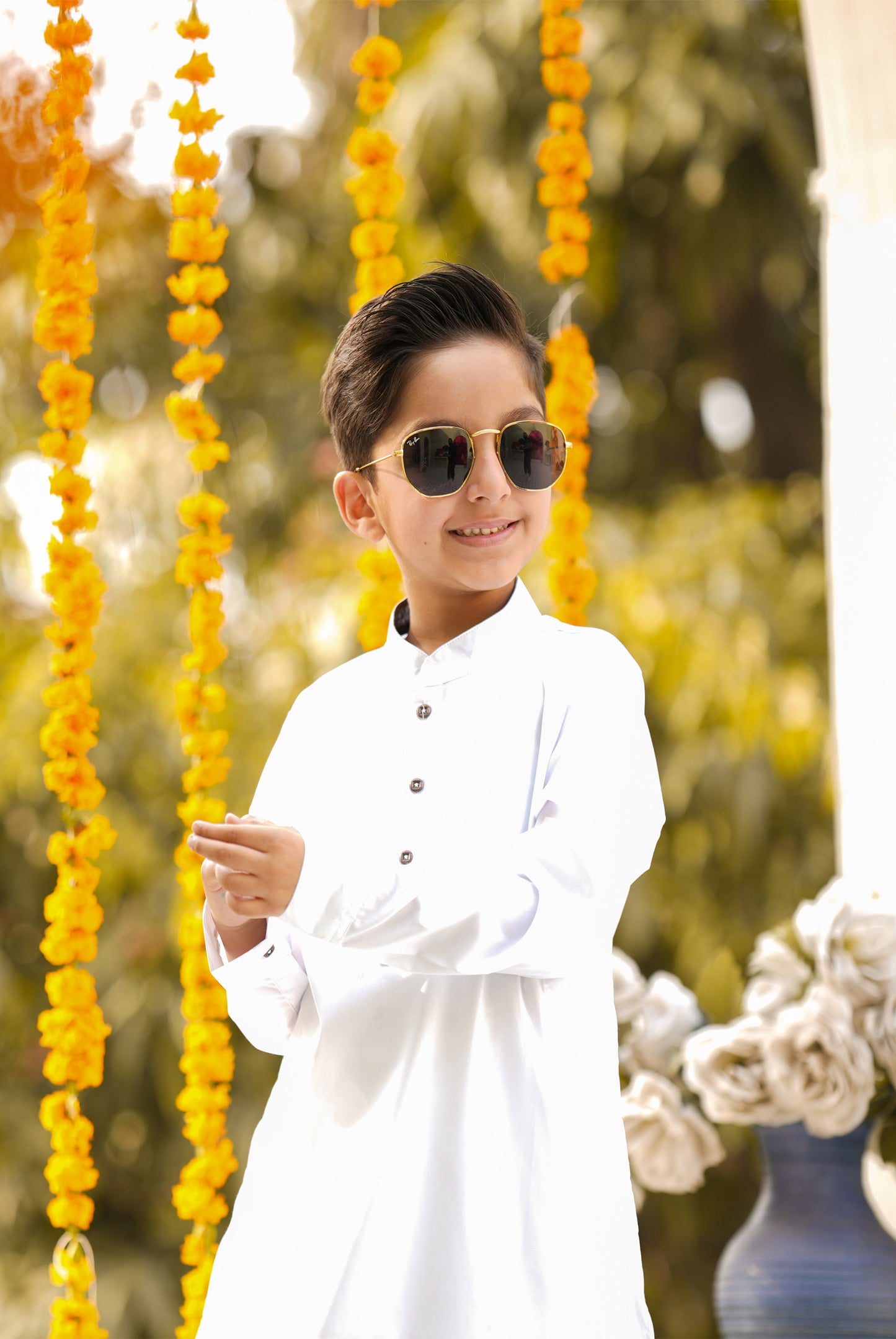 WHITE SHALWAAR KAMEEZ Reality