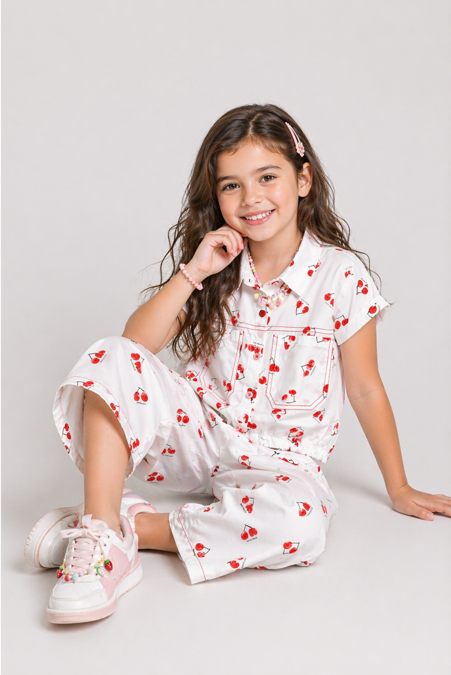 CHERRY MUSE WHITE CO-ORD SET Reality
