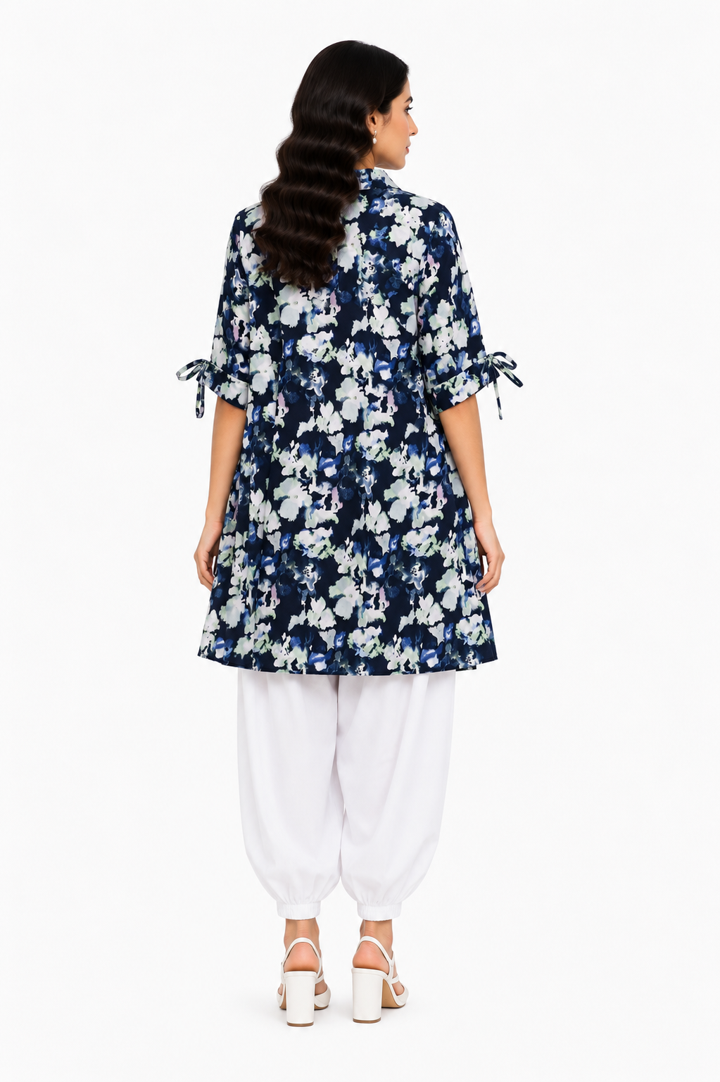 LADIES BLUE TOP Reality
