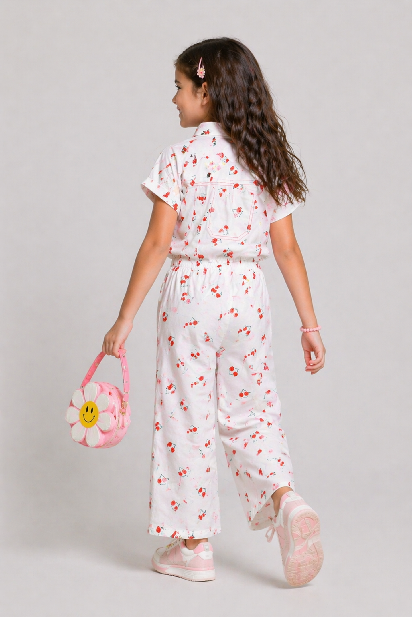 CHERRY MUSE WHITE CO-ORD SET Reality