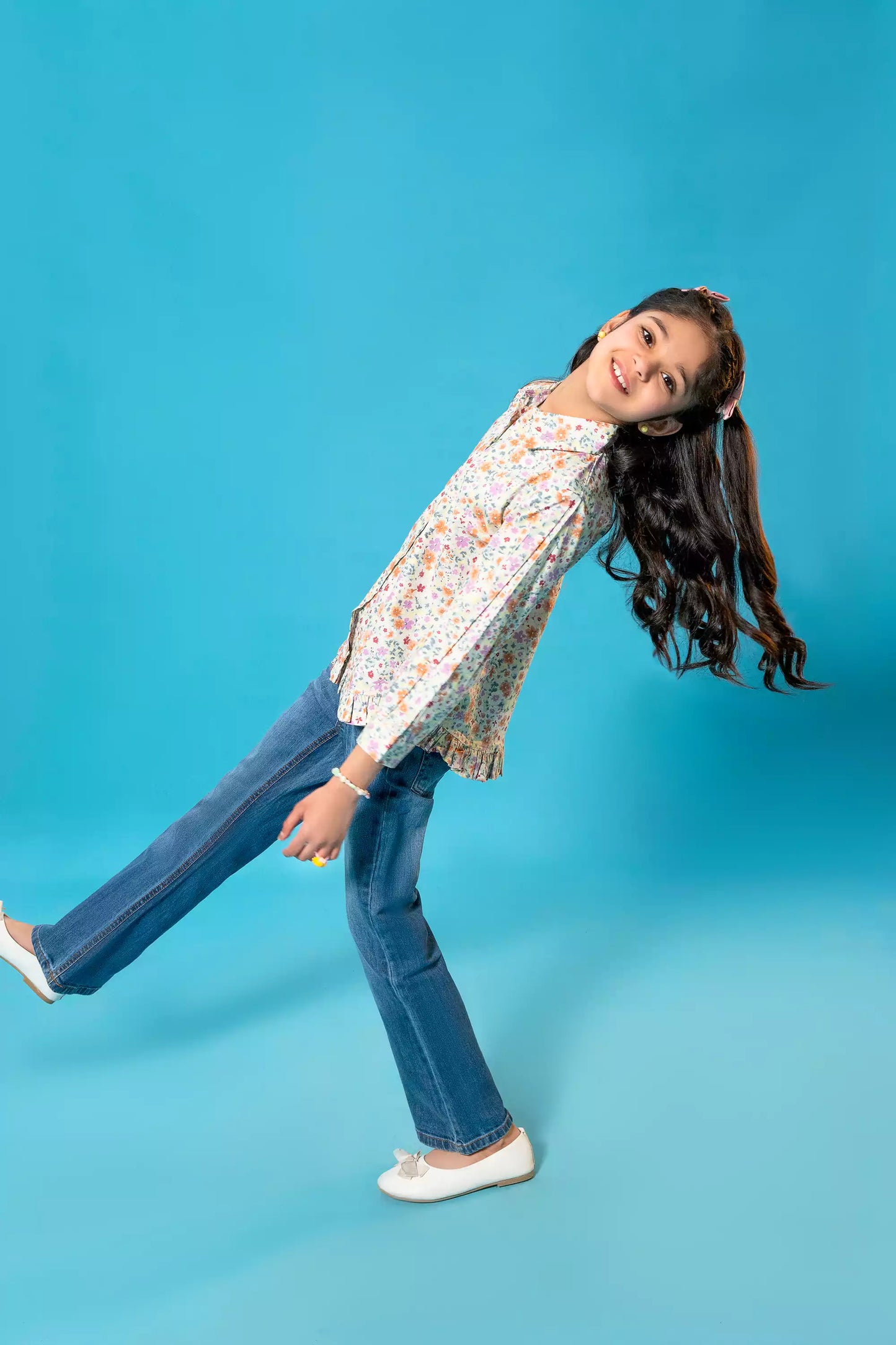 FLORAL MISTRI OFF WHITE TOP Reality