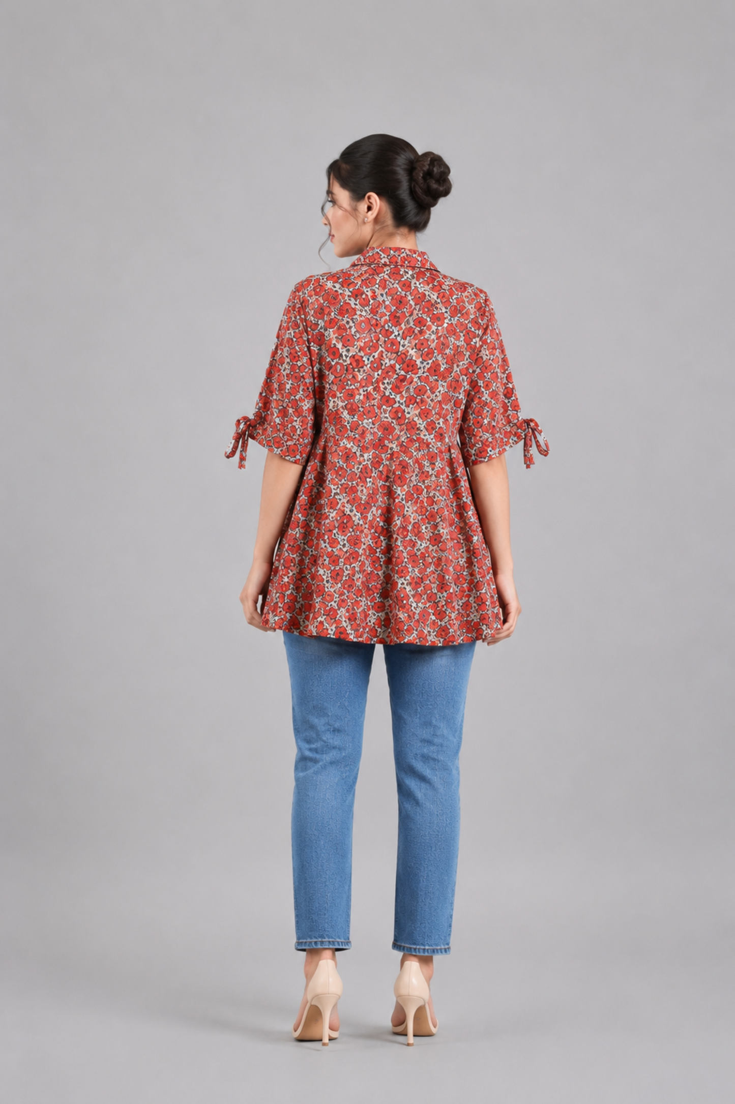 LADIES RED TOP Reality