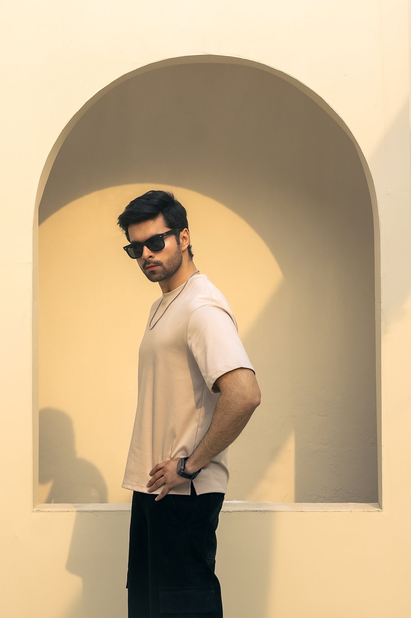 MEN CREAM DOWN SHOULDER T-SHIRT Reality