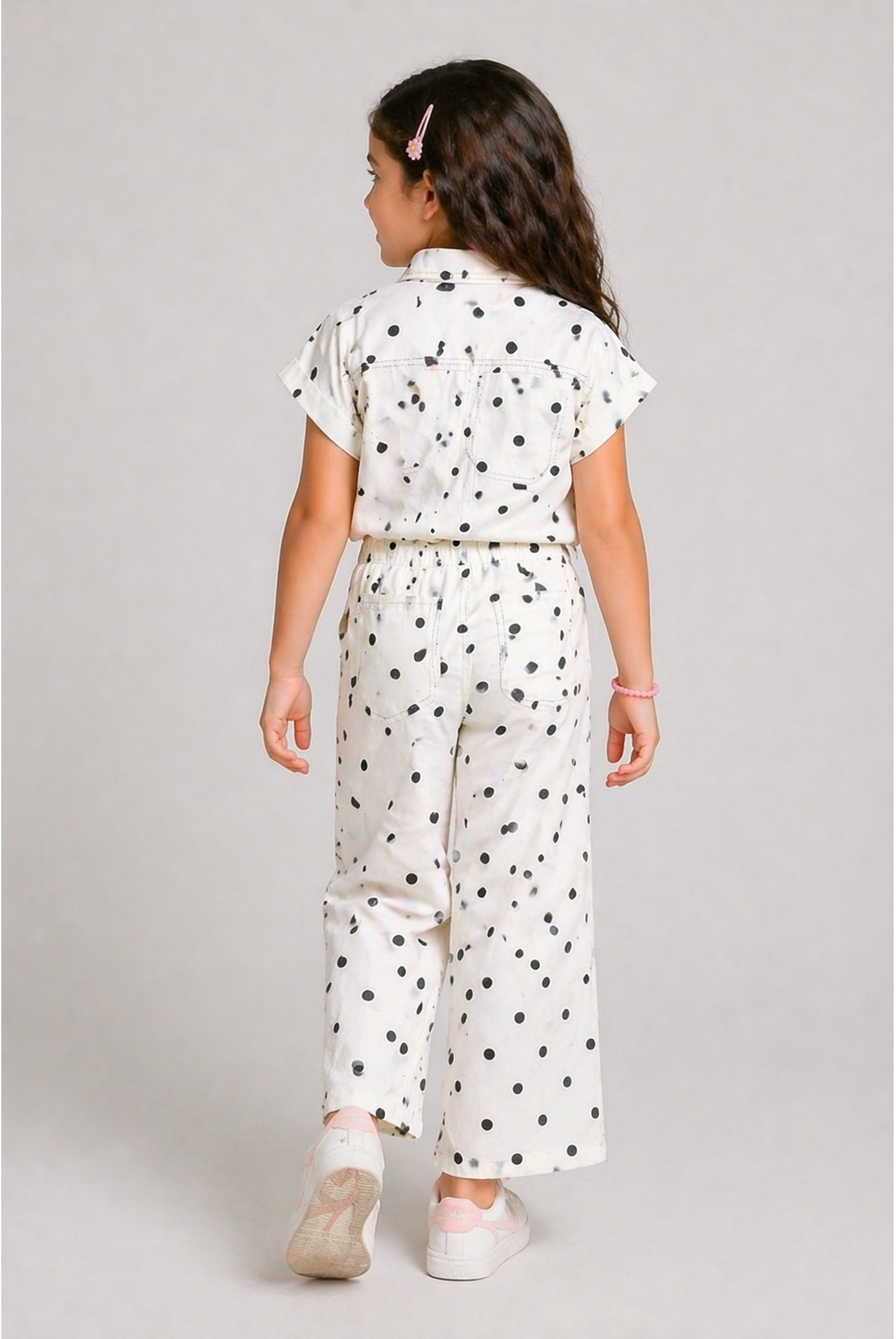 CHERRY MUSE OFF WHITE CO-ORD SET Reality