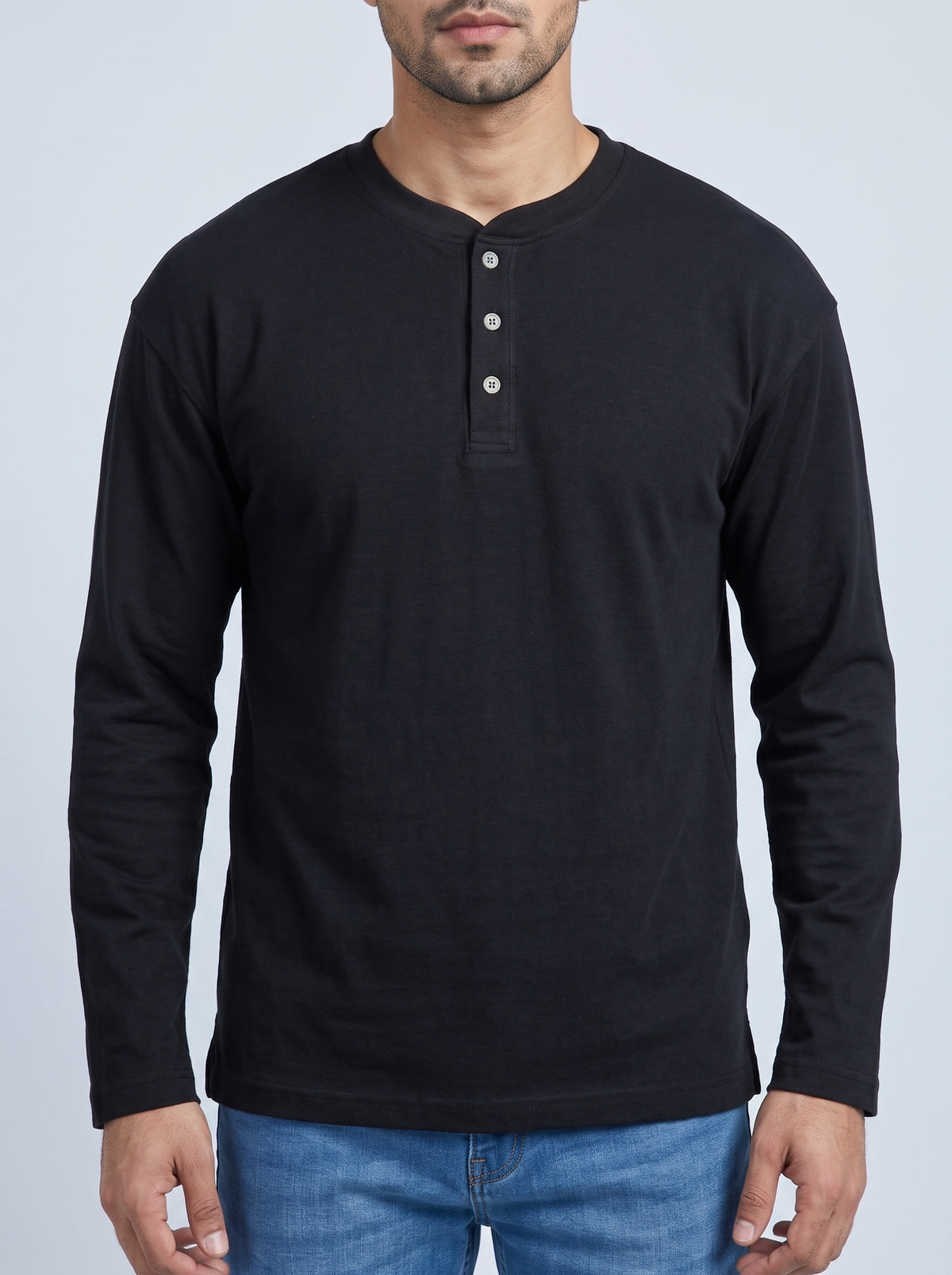HENLEY NECK black TEE