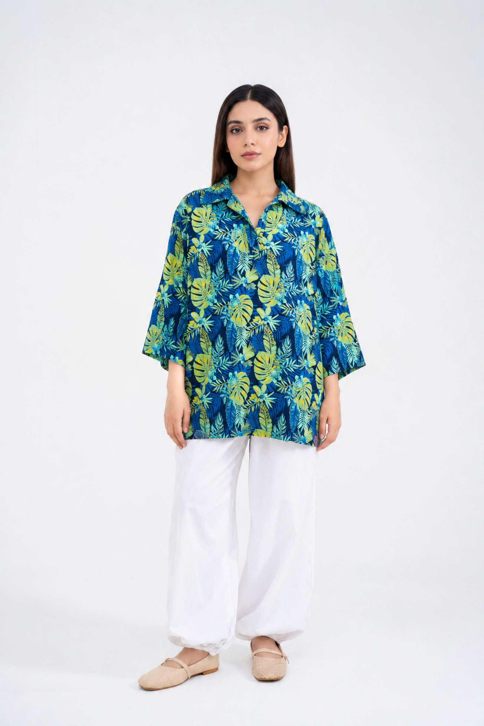LADIES PARROT TOP Reality
