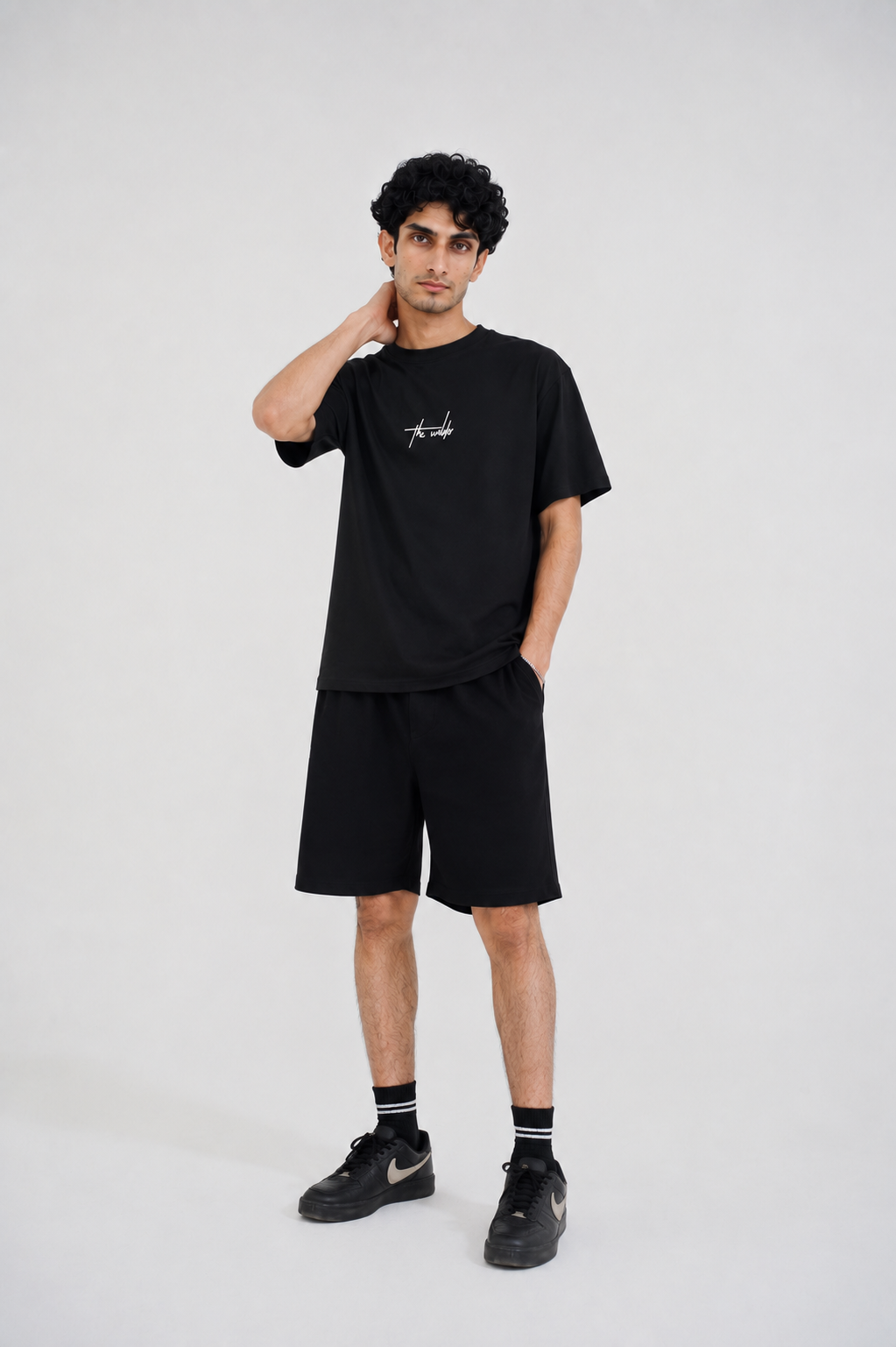 men THE WILD GRAPHIC JET BLACK TEE Reality