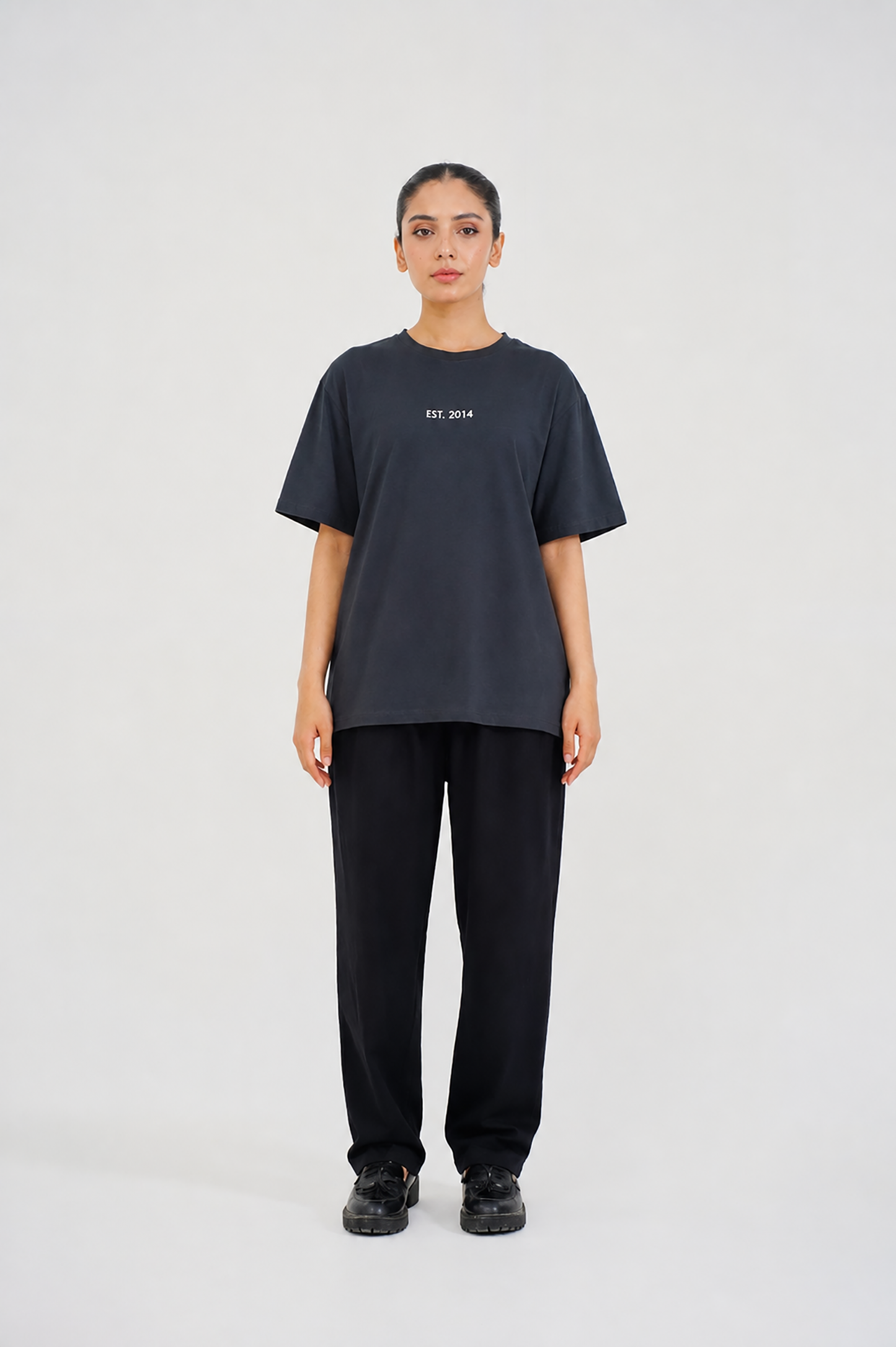 LADIES 2014 GRAPHIC DARK GREY TEE