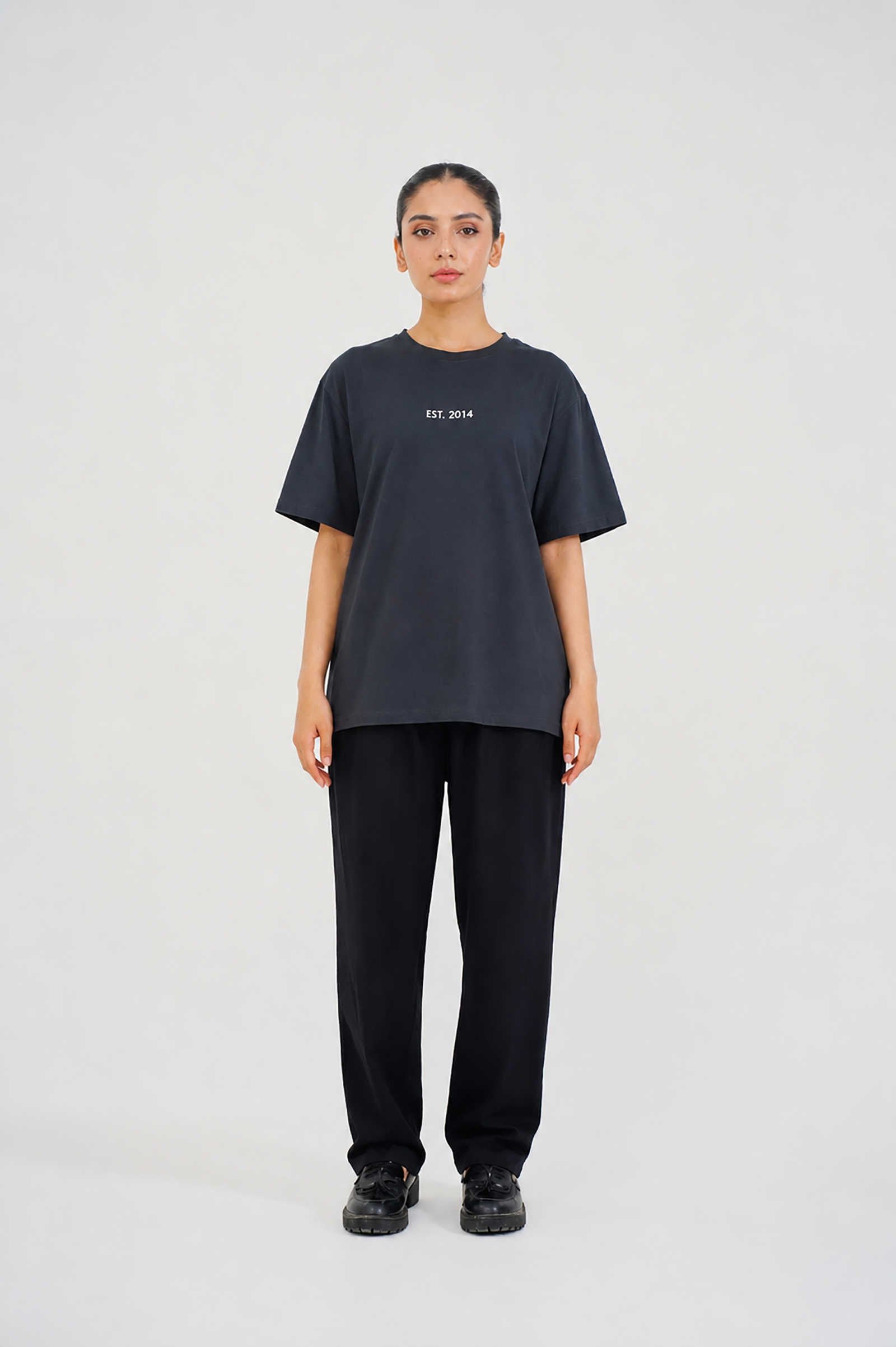 LADIES 2014 GRAPHIC DARK GREY TEE
