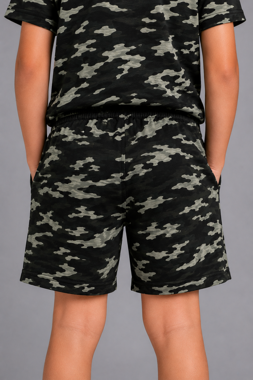 BOYS ARMY GREEN SHORTS Reality