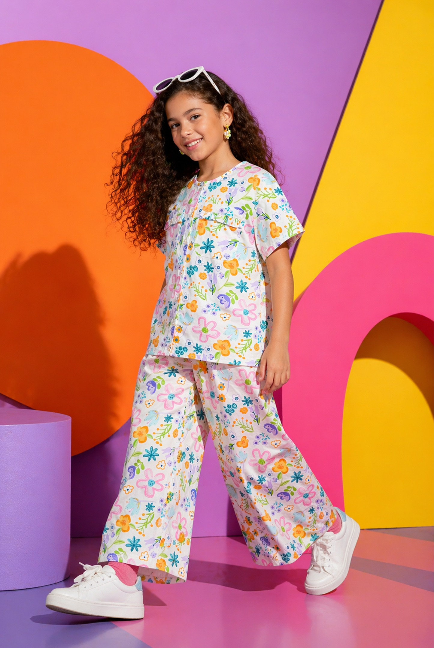 SCAR LET SCRIPT WHITE CO-ORD SET Reality